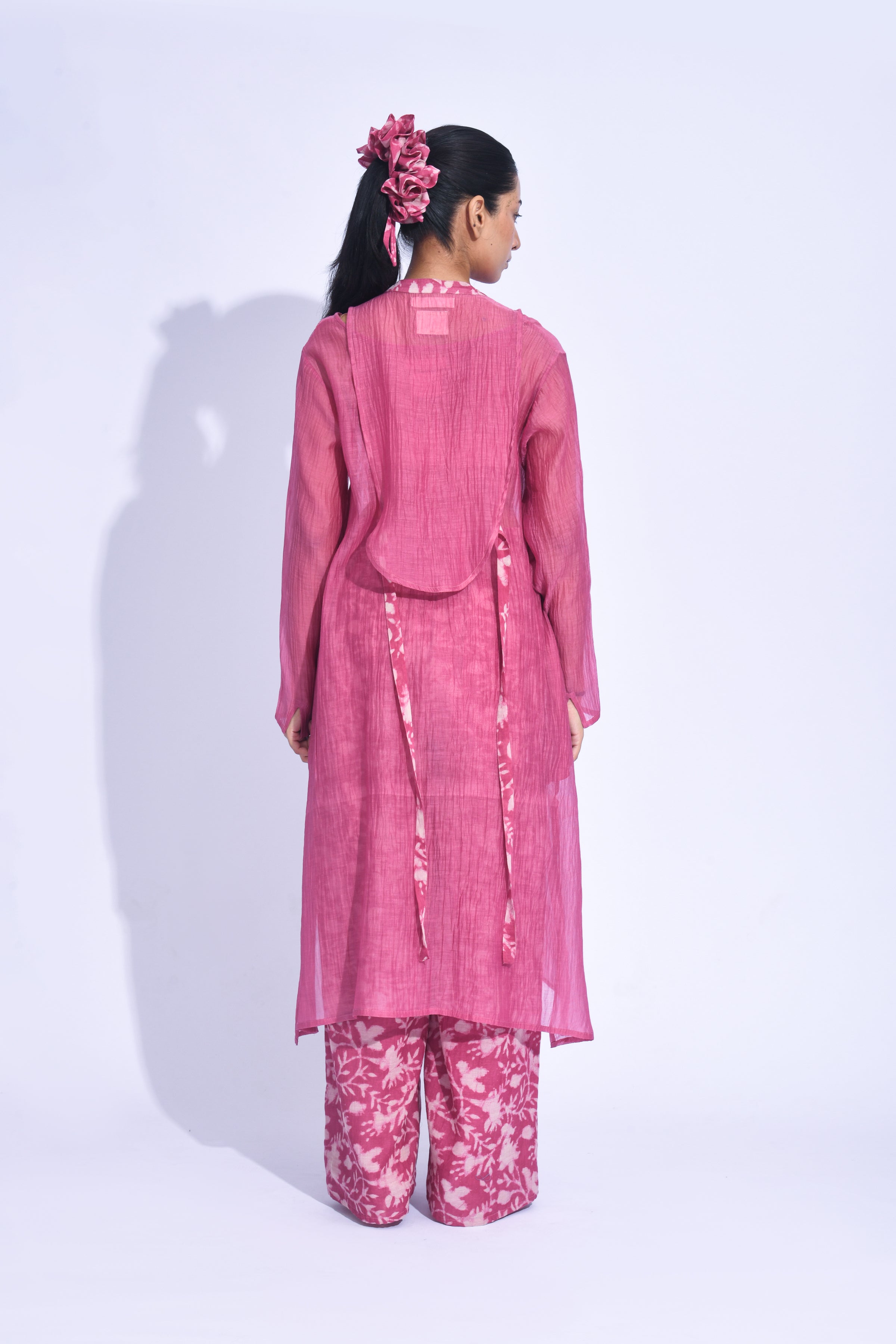 Sangria Mori Yoke Set