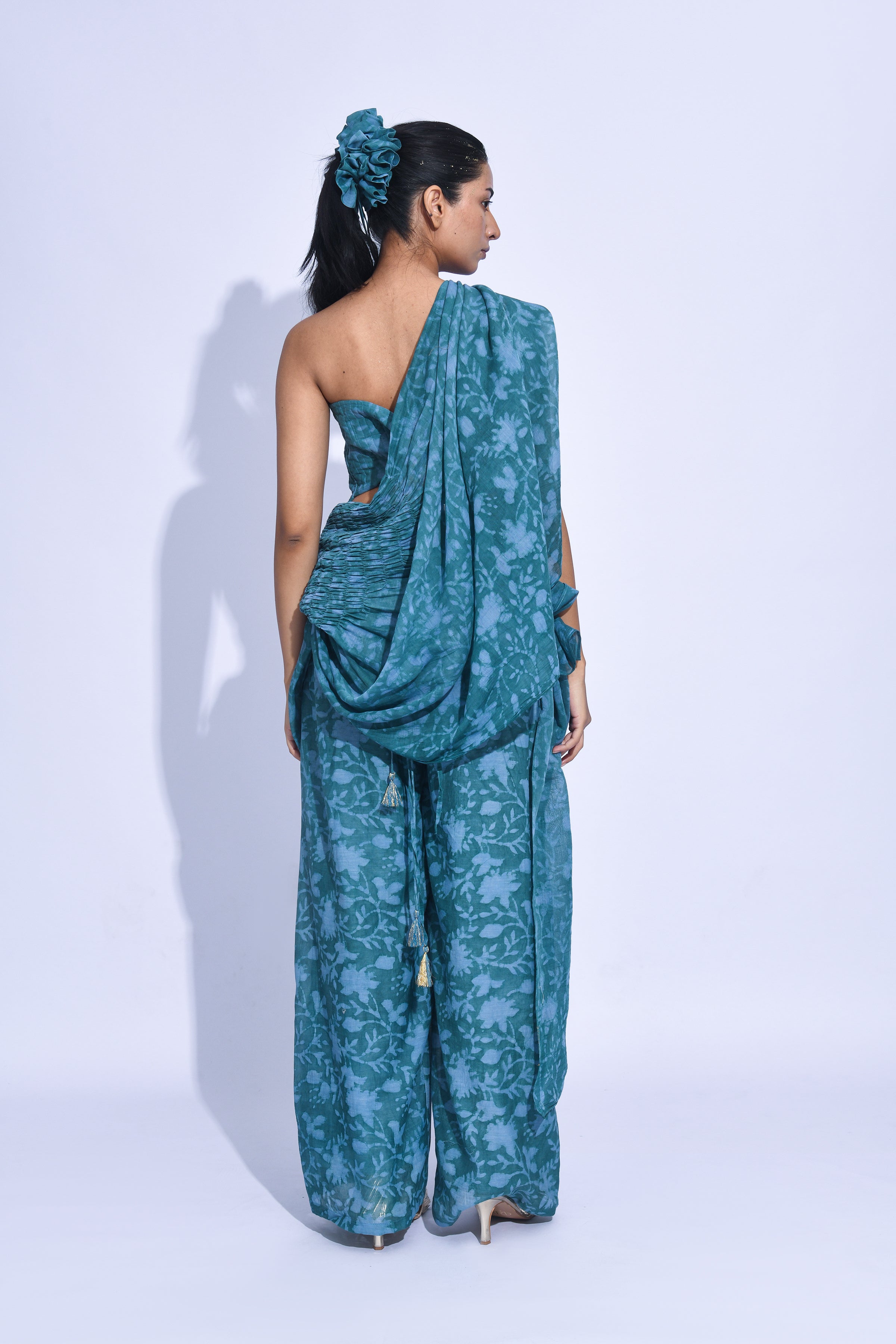 Dissected Drape-teal