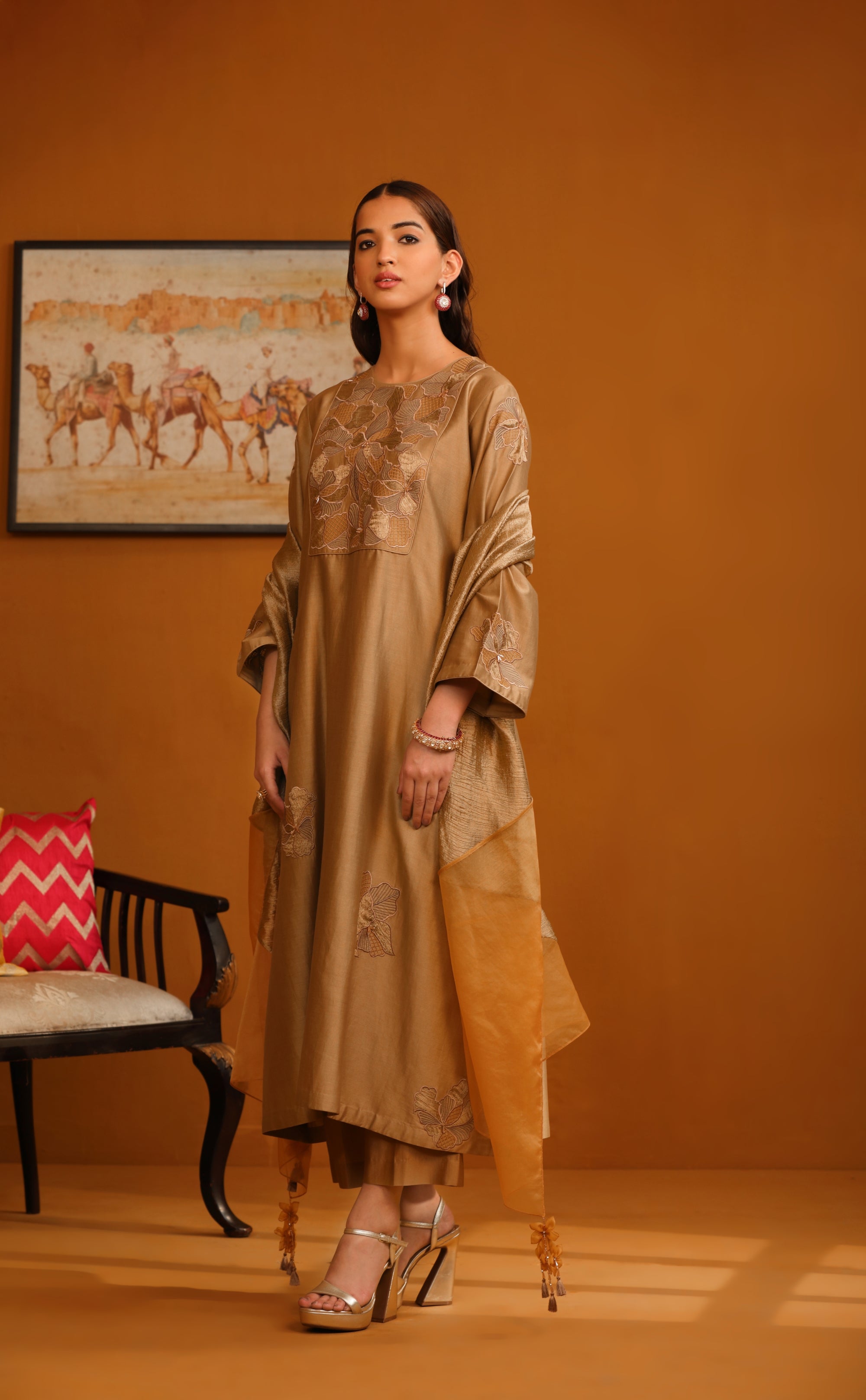 Nafeesa Applique Suit Set - Camel
