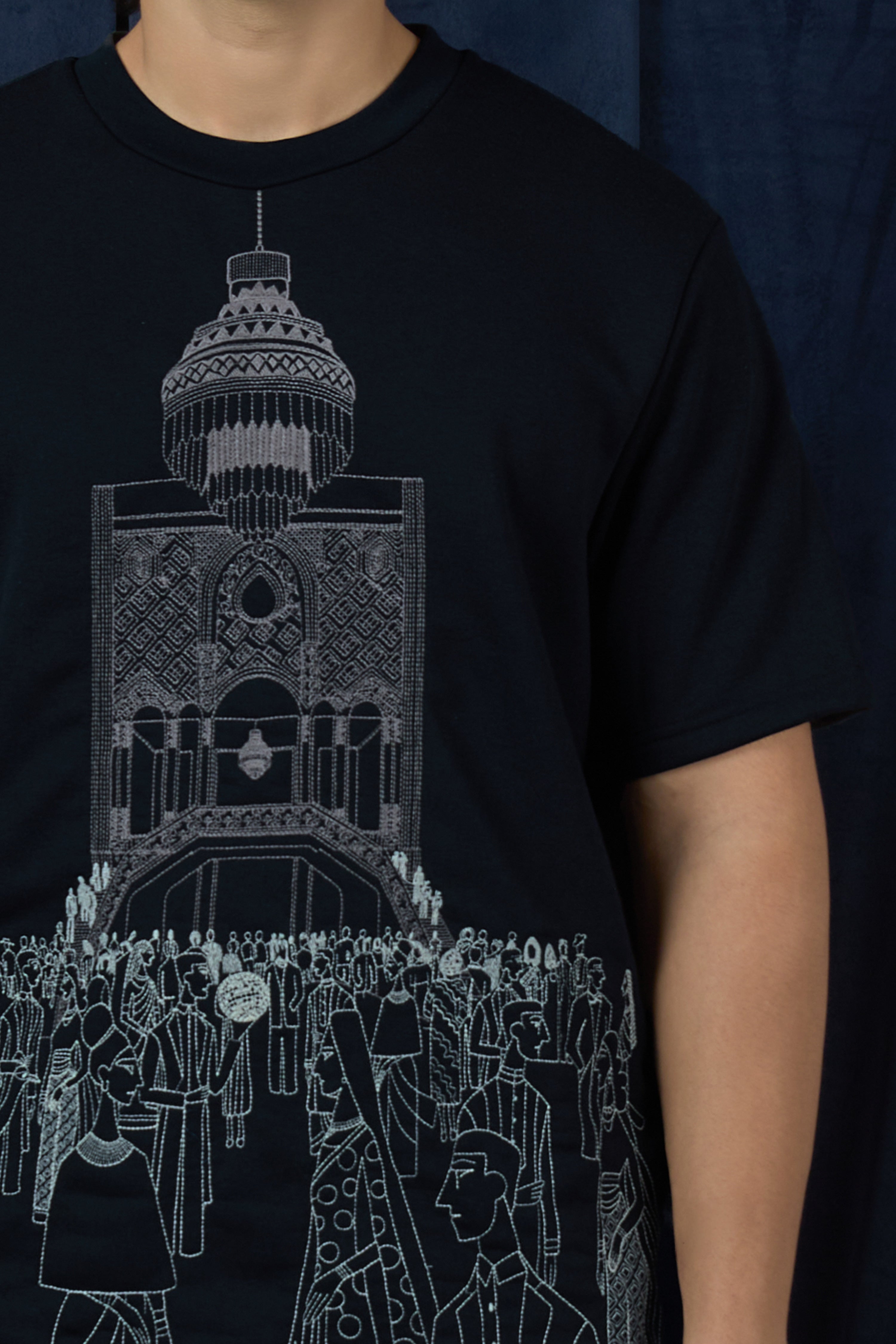 Gallery Embroidered T-shirt