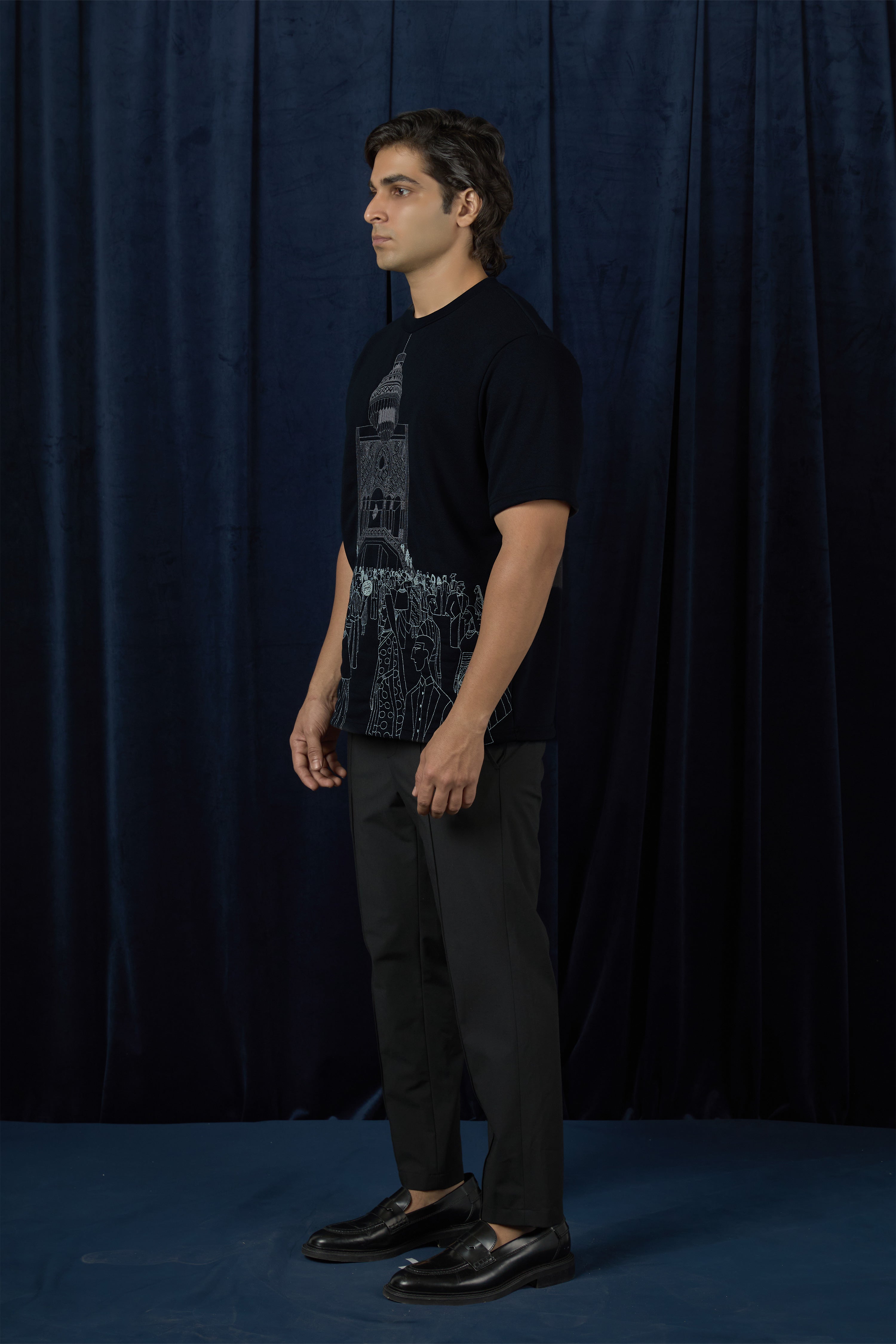 Gallery Embroidered T-shirt