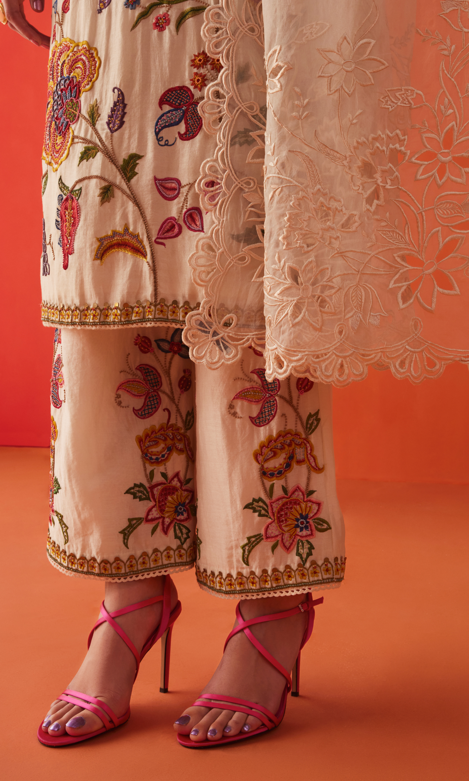 Ivory allover embroidered kurta with pants