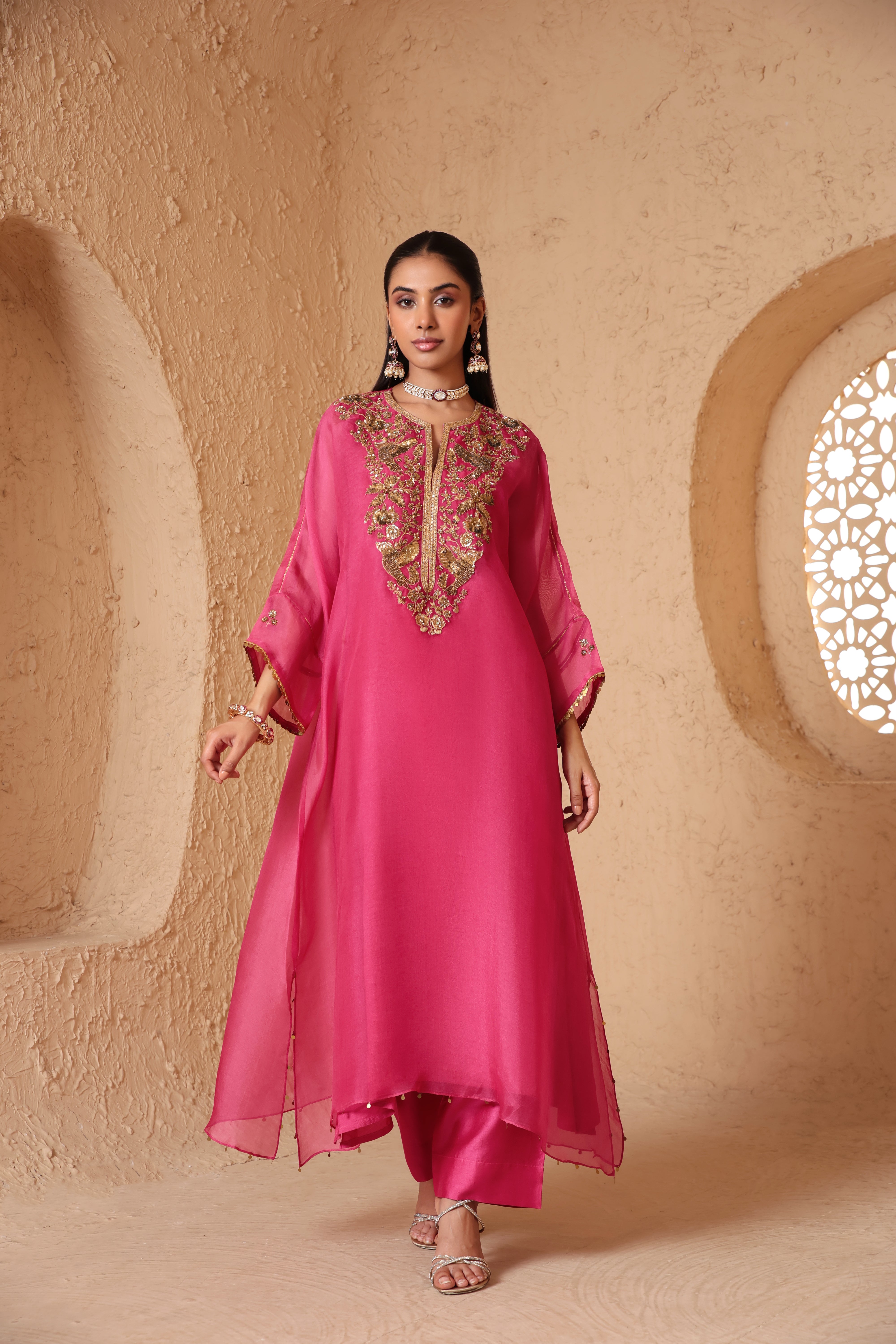 Mehrang Pink Kaftan Kurta Set