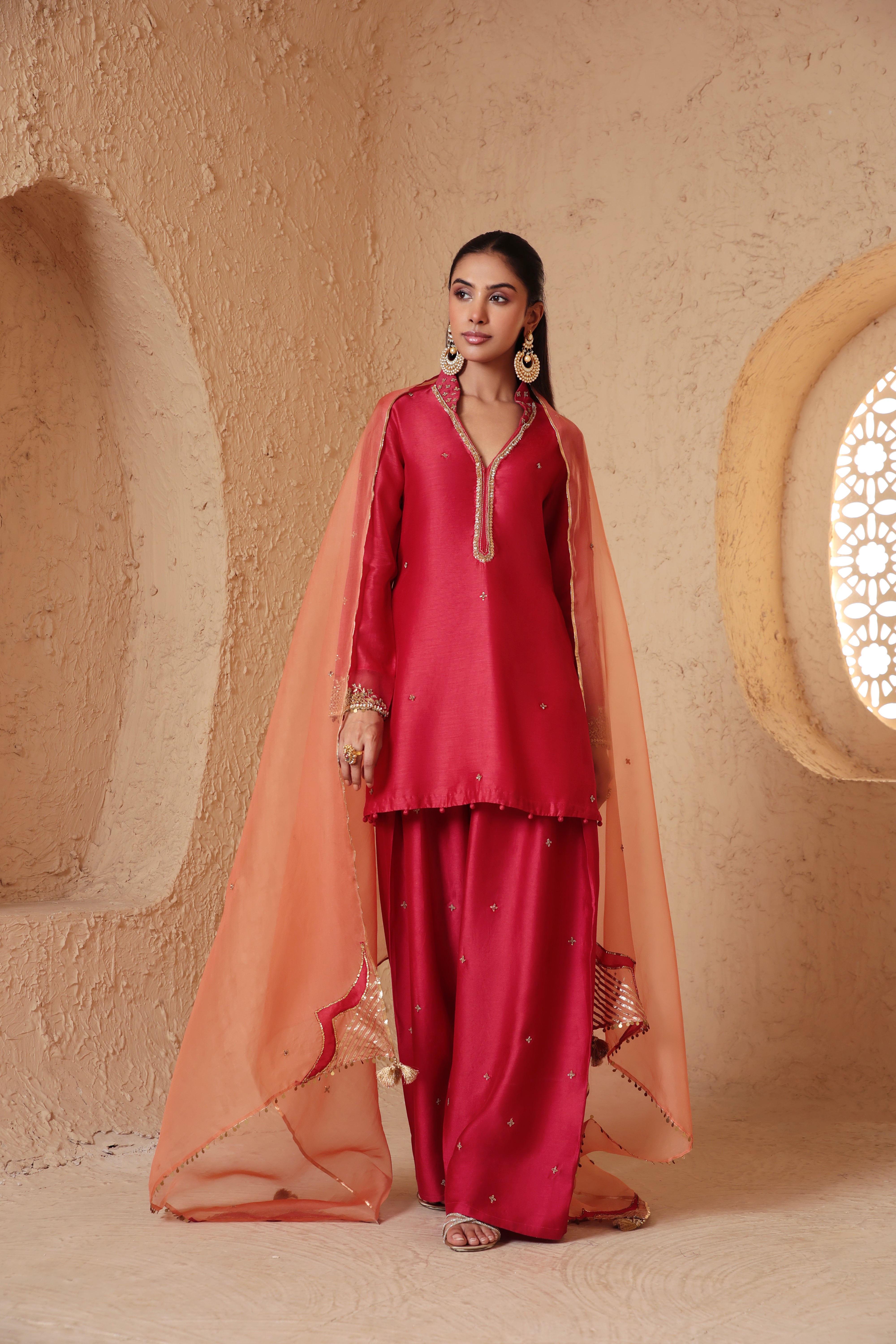 Mehrang Red Short Buti Kurta Set