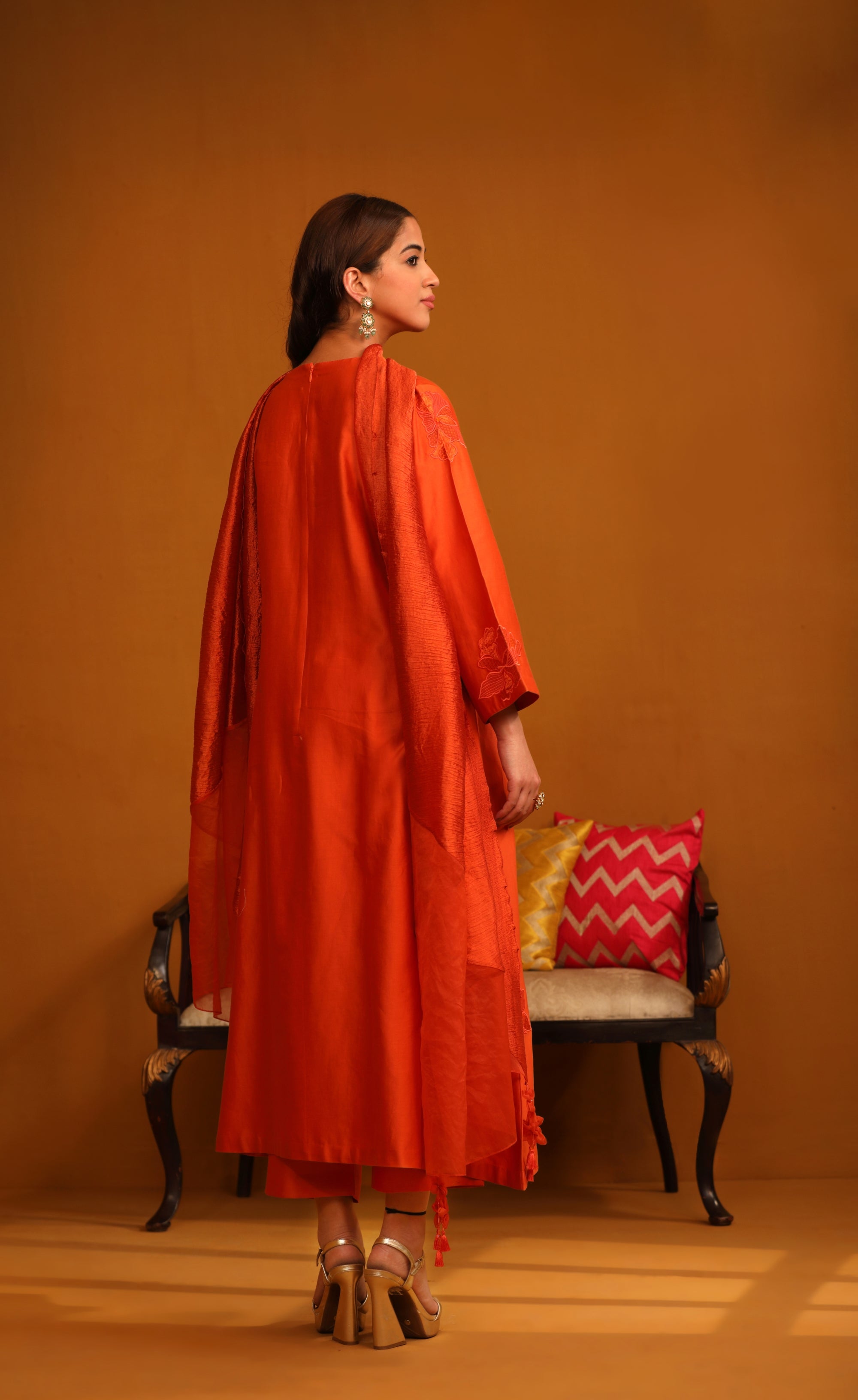 Nafeesa Applique Suit Set - Orange
