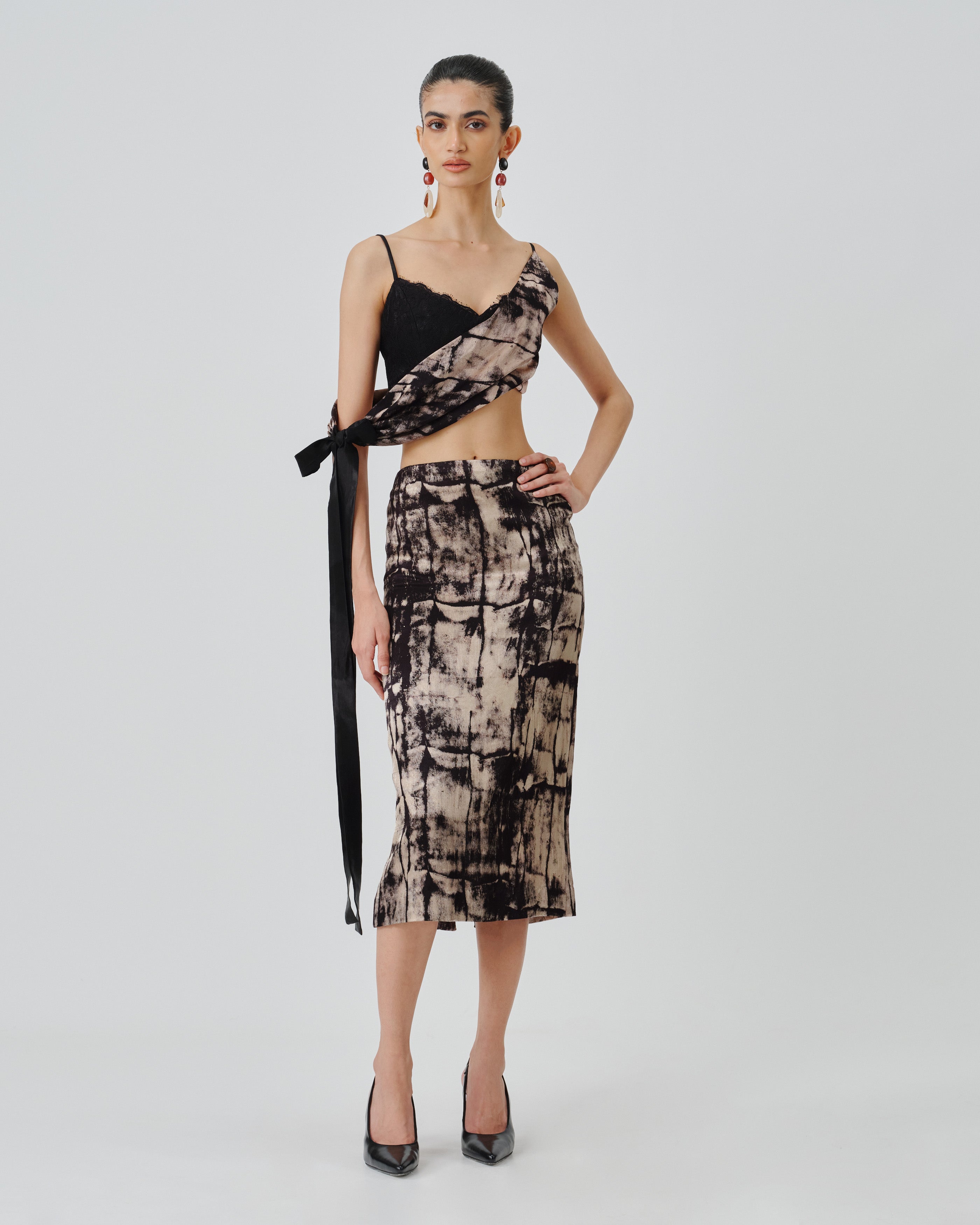 Monolith Column Skirt