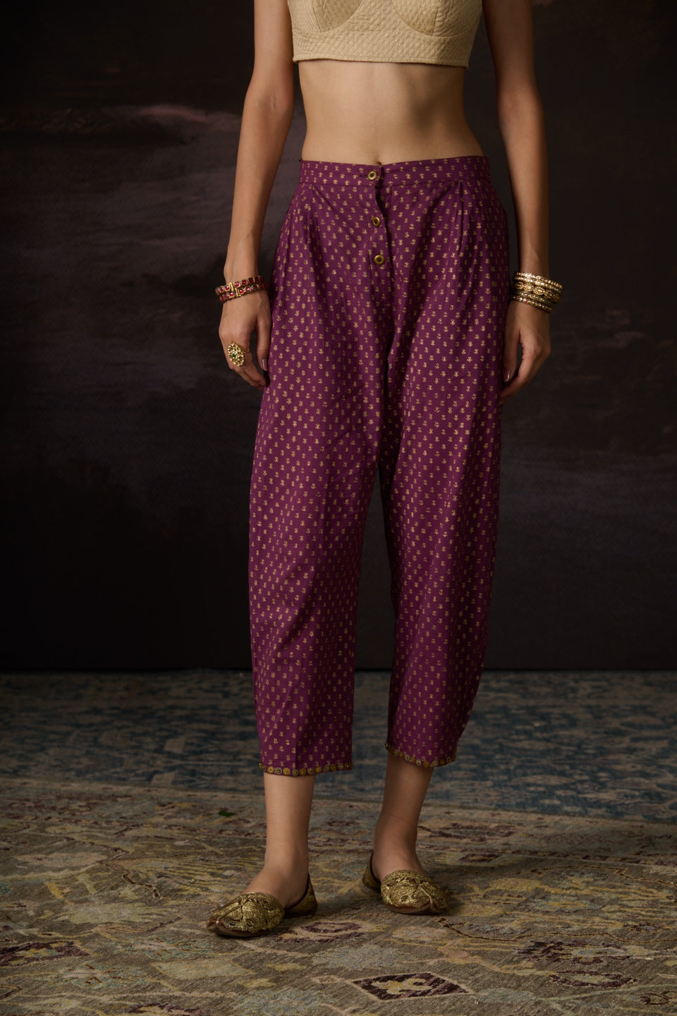 Wania Pant