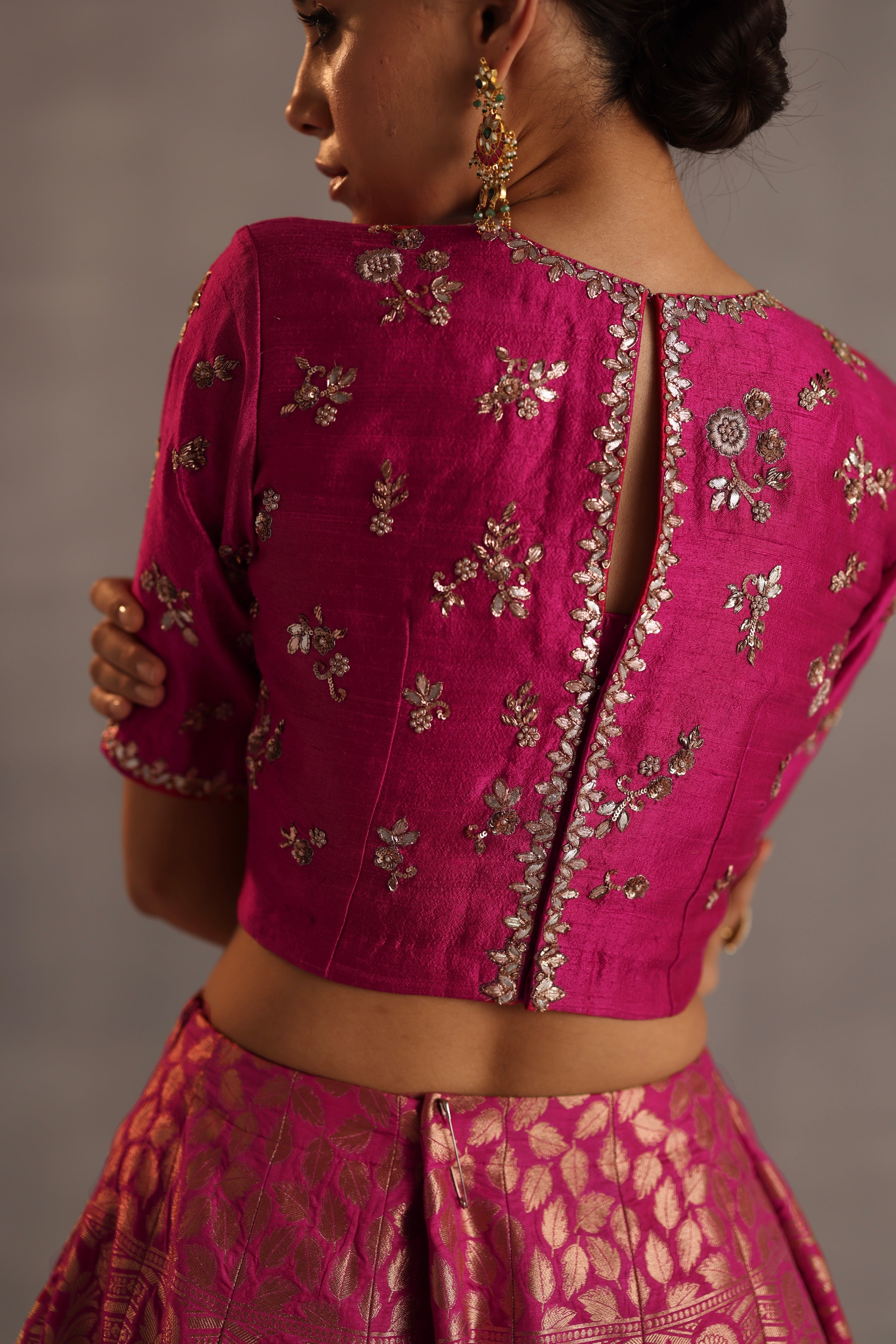 Malhar Lehenga