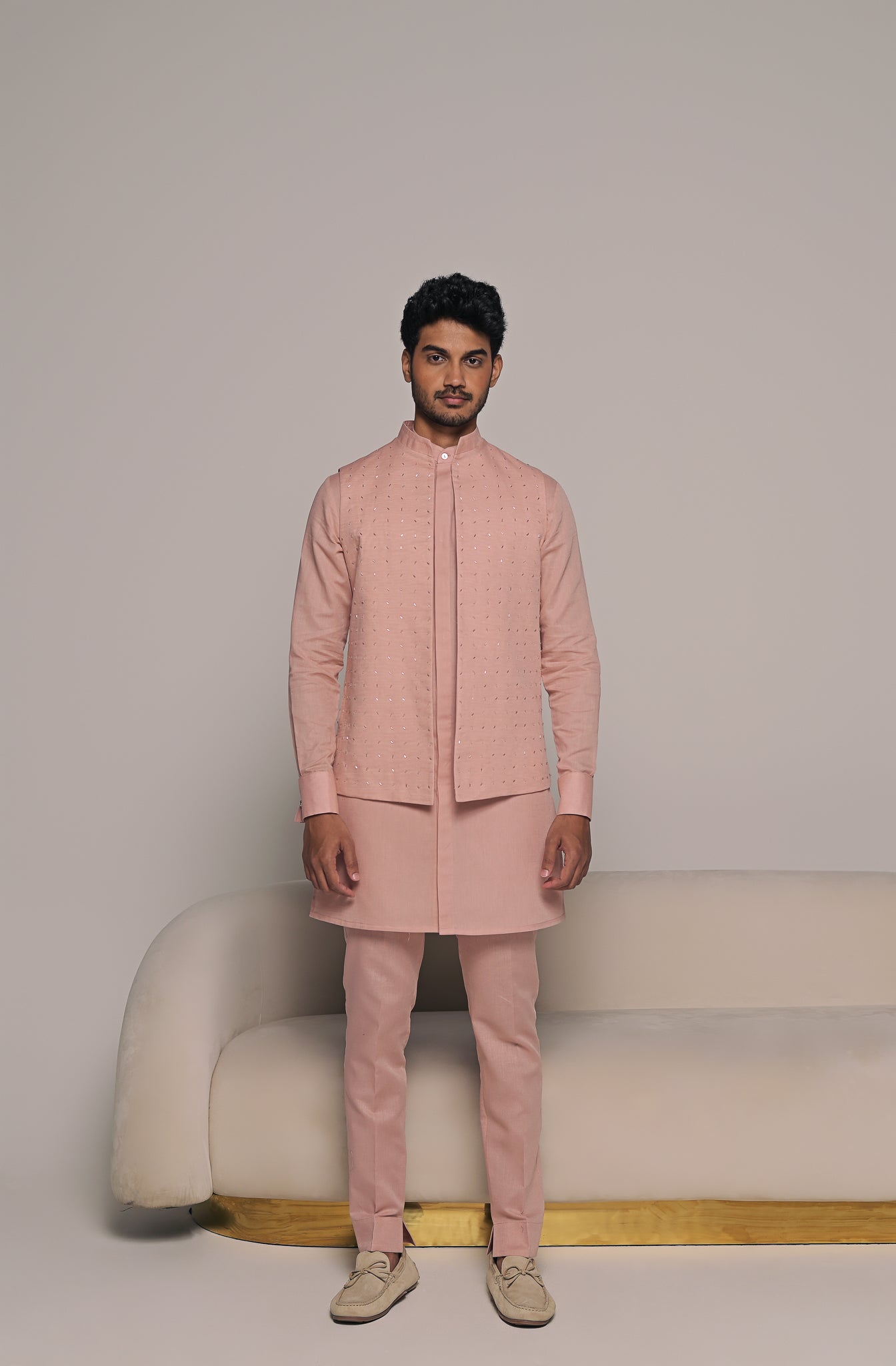 Romeo Embroidered Bundi With Kurta Set
