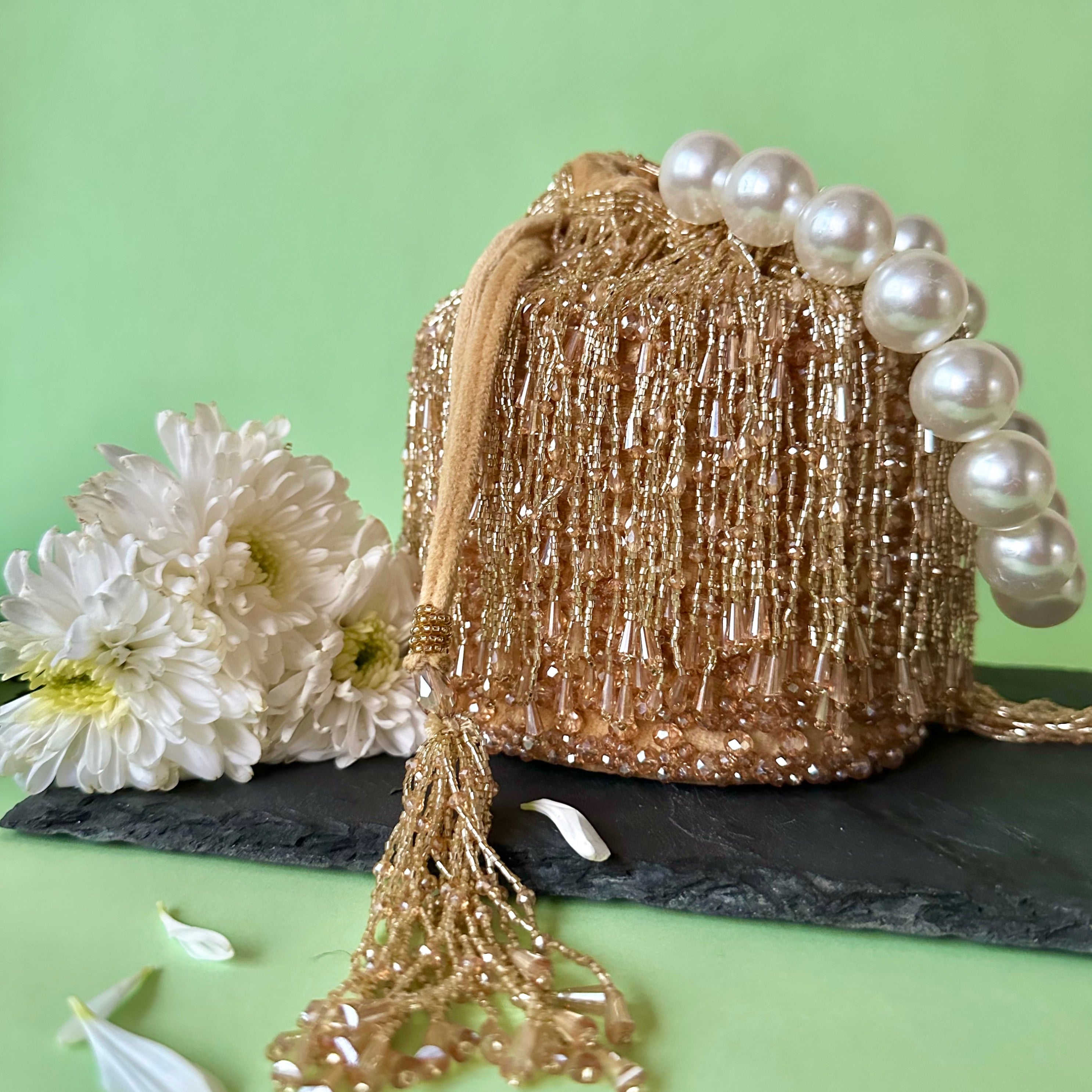 Frost Tassel Bucket Gold