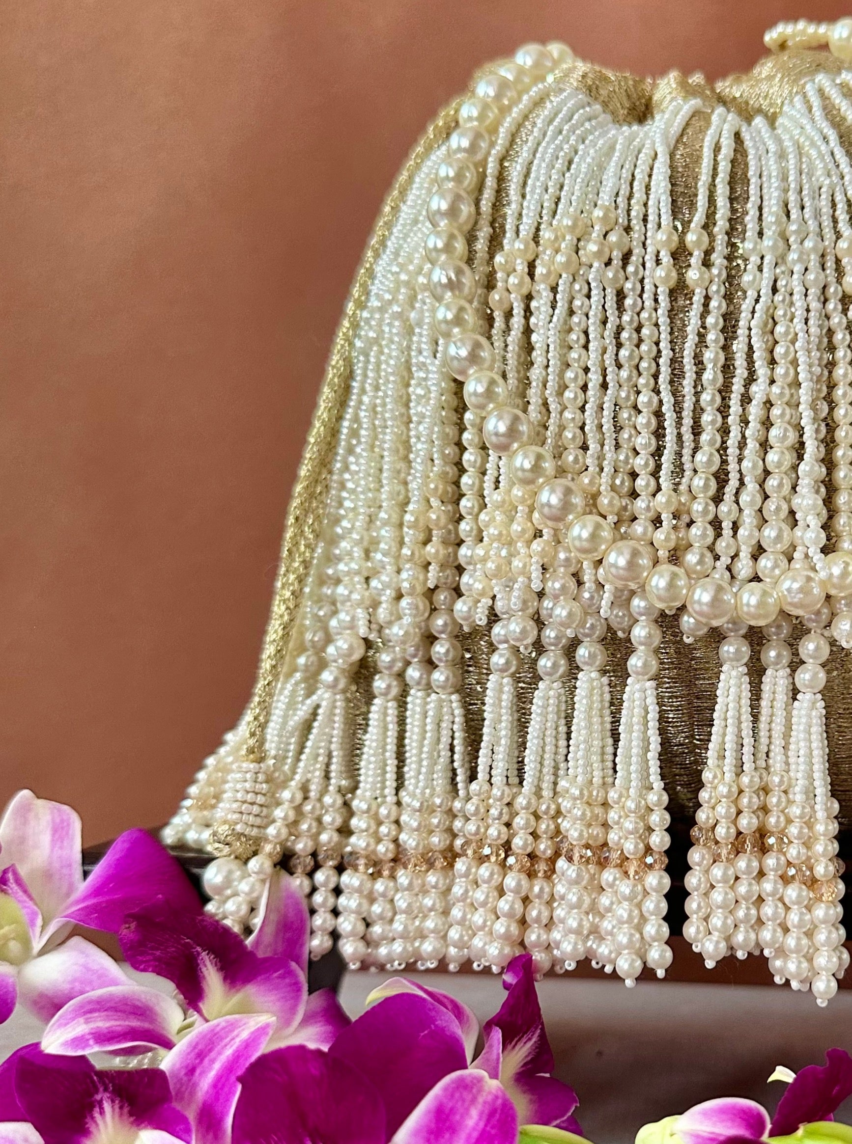 Gilt Tassel Gold