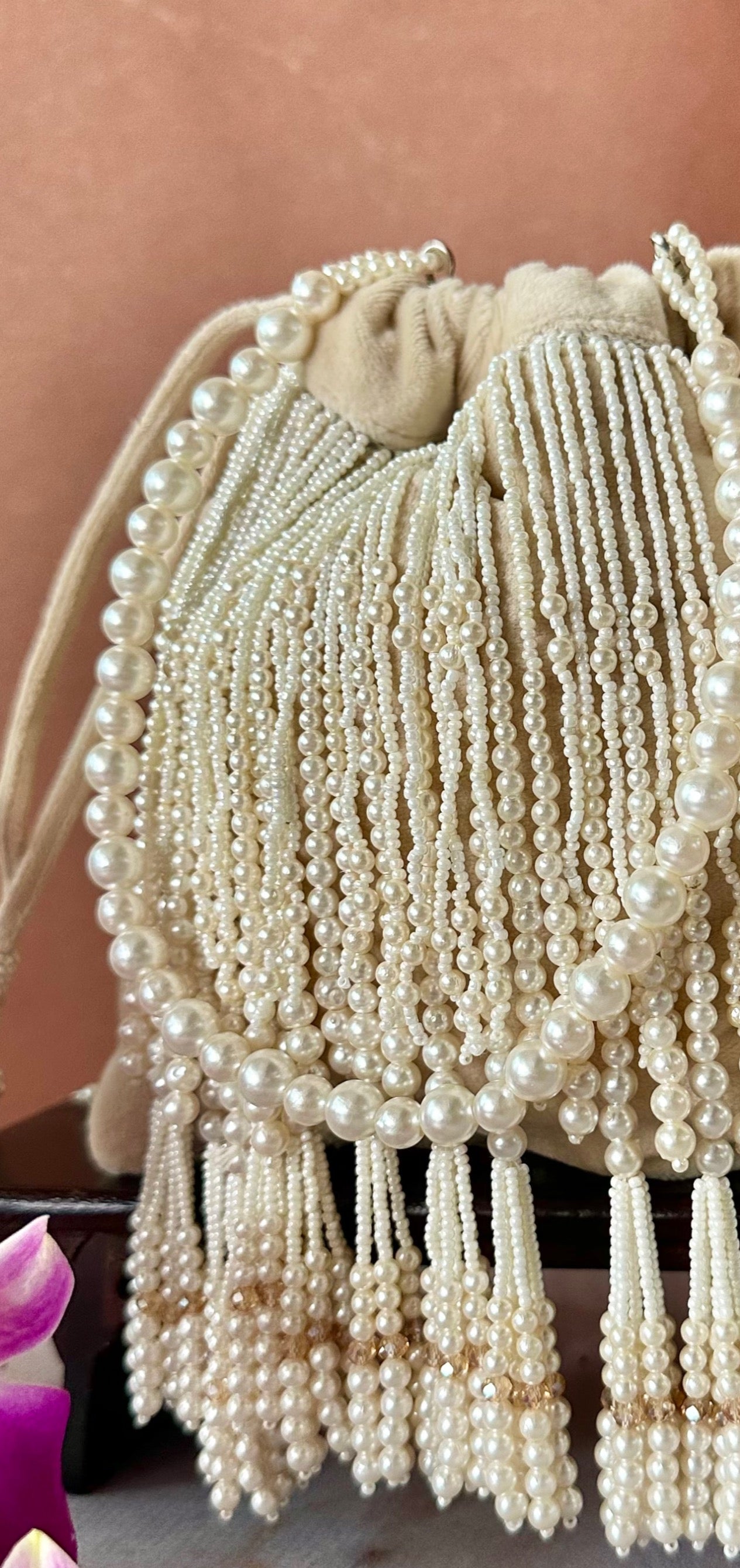 Gilt Tassel Ivory