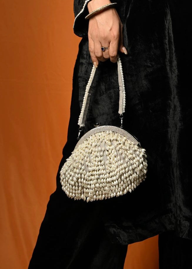 Pearl Treasure Clutch Silver