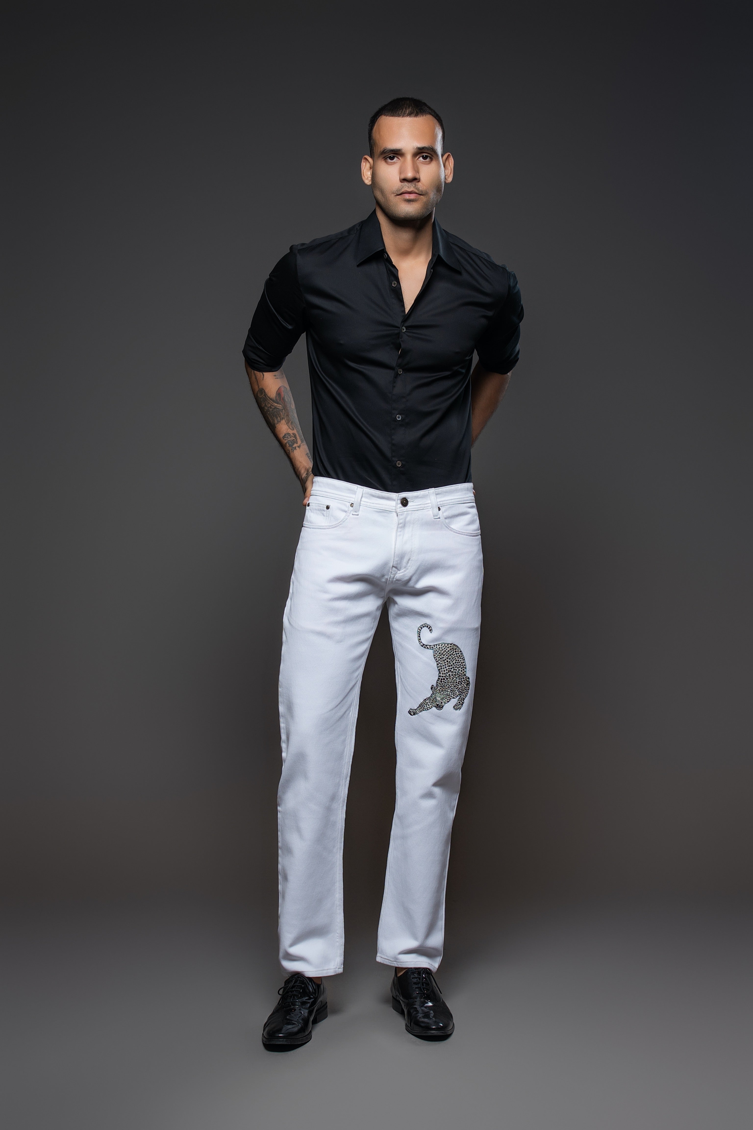 Slim jean Off-White Blue size 34 US in Cotton - 40766182