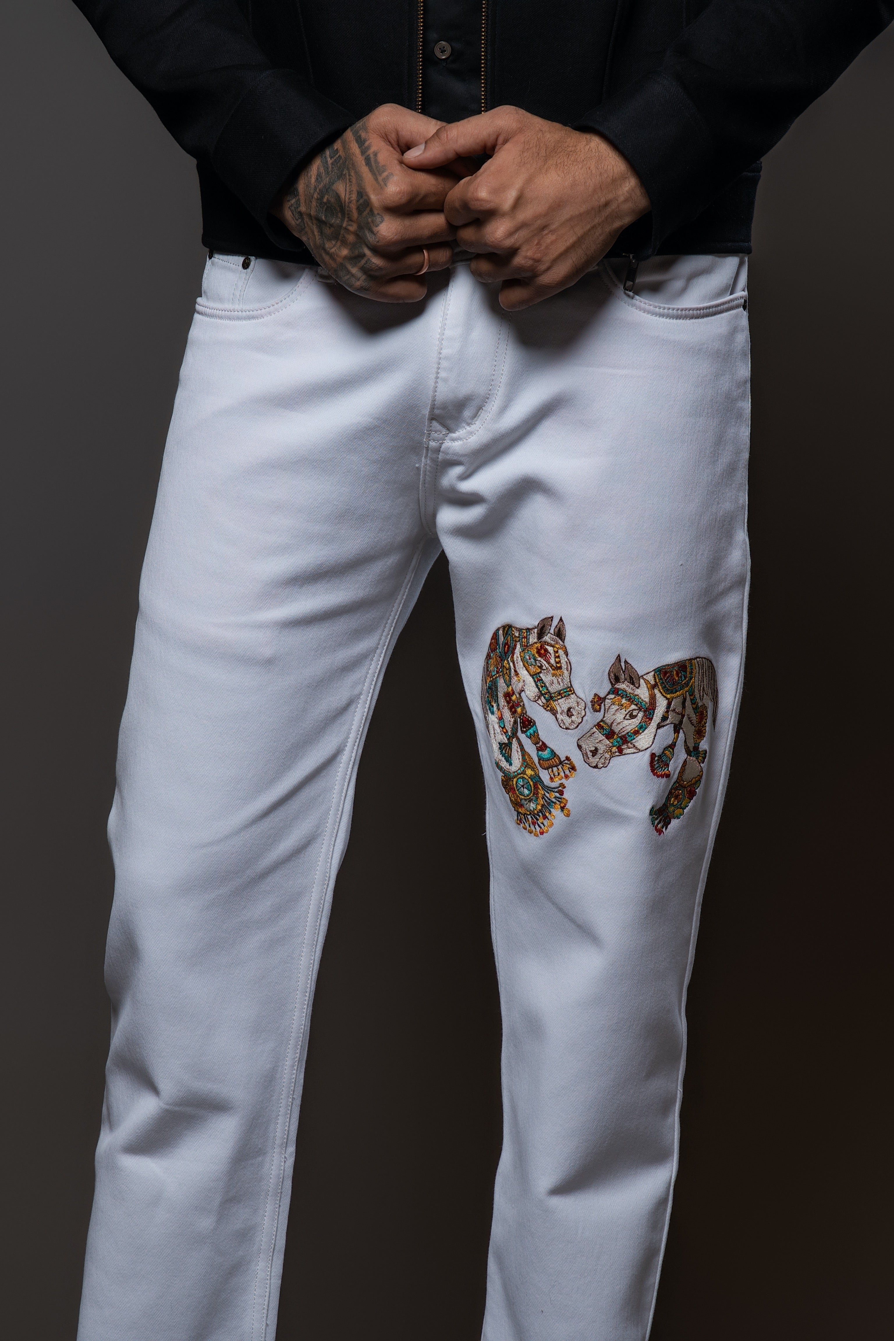 Off White Jeans With  two horses  Embroidery