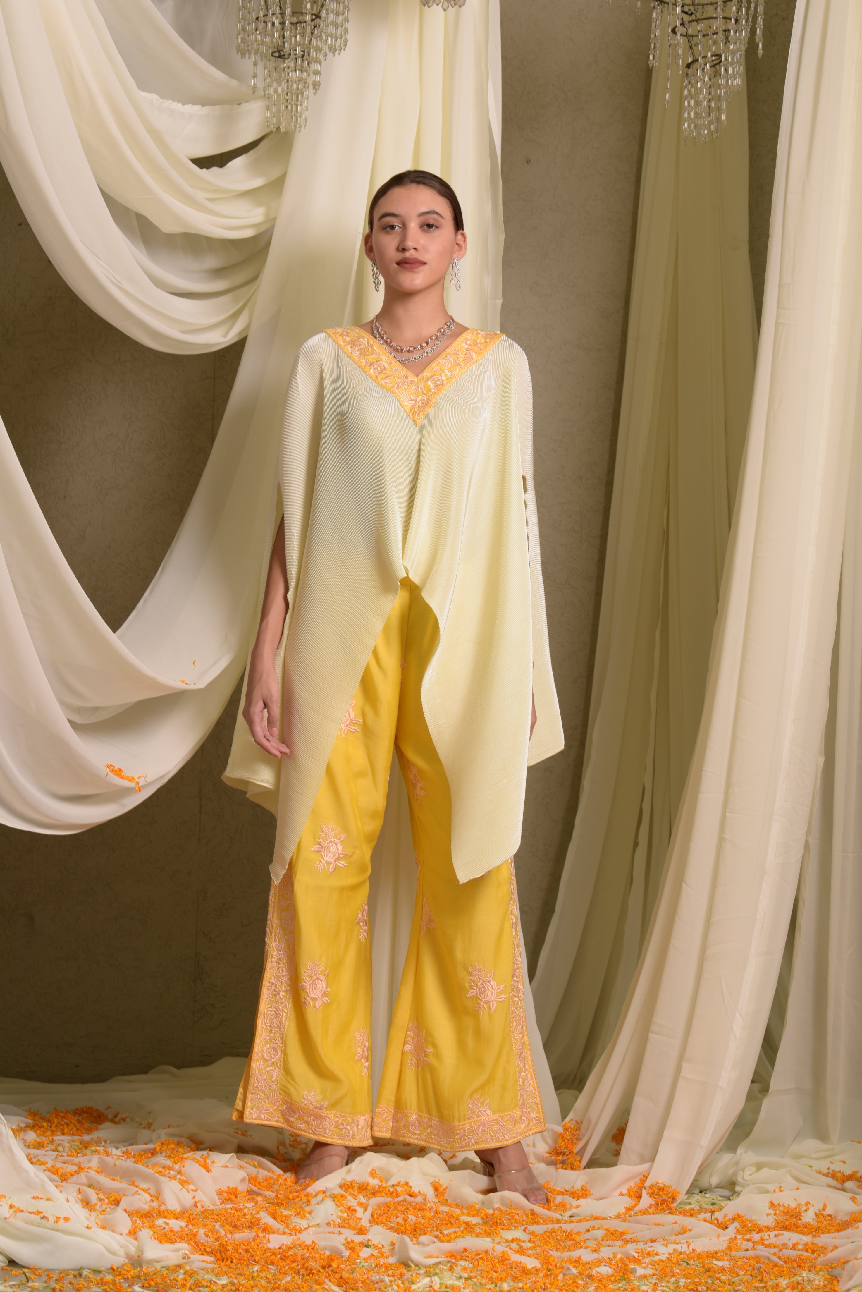 Reyna Gara Glazed Pleated Cape With Pants