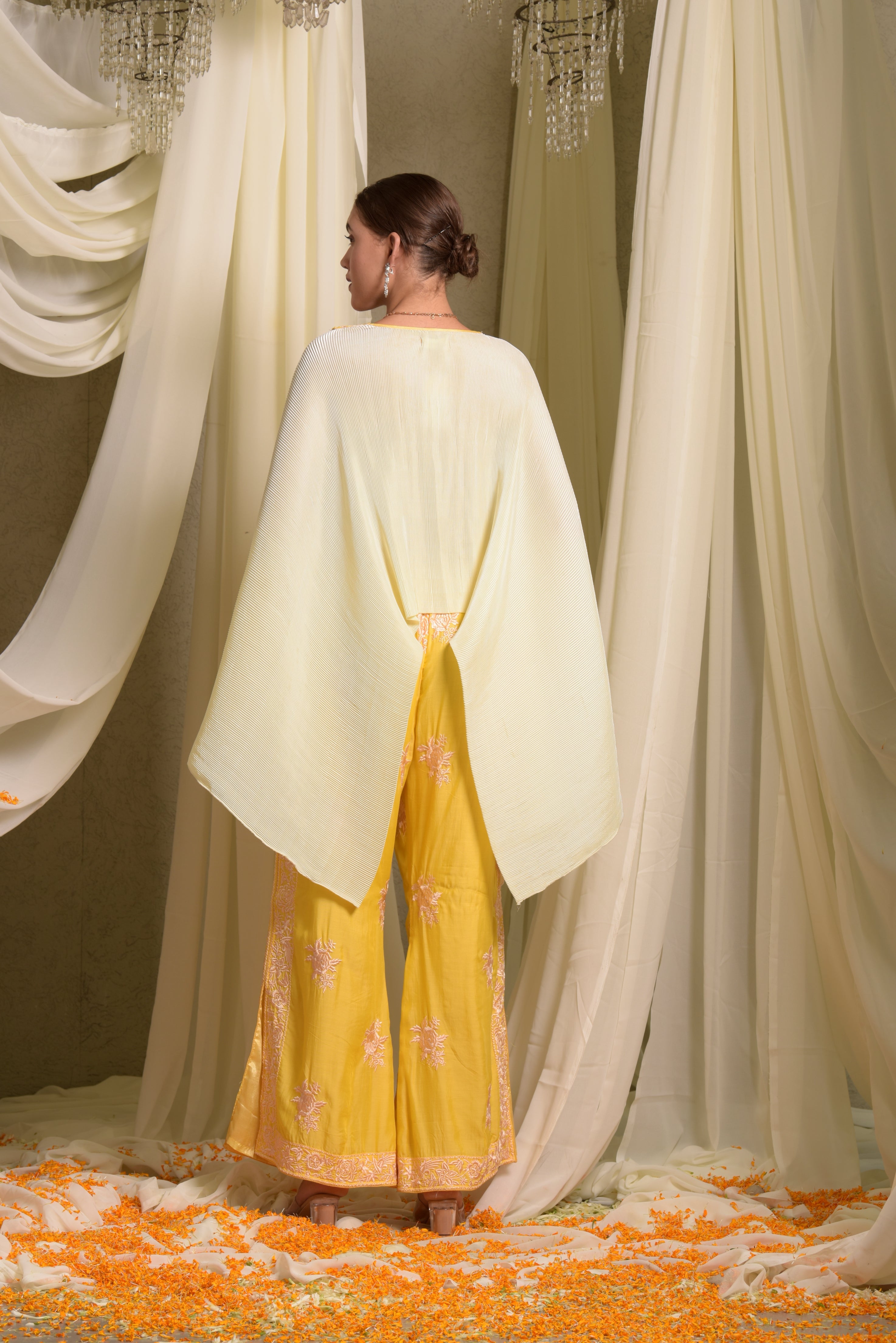 Reyna Gara Glazed Pleated Cape With Pants