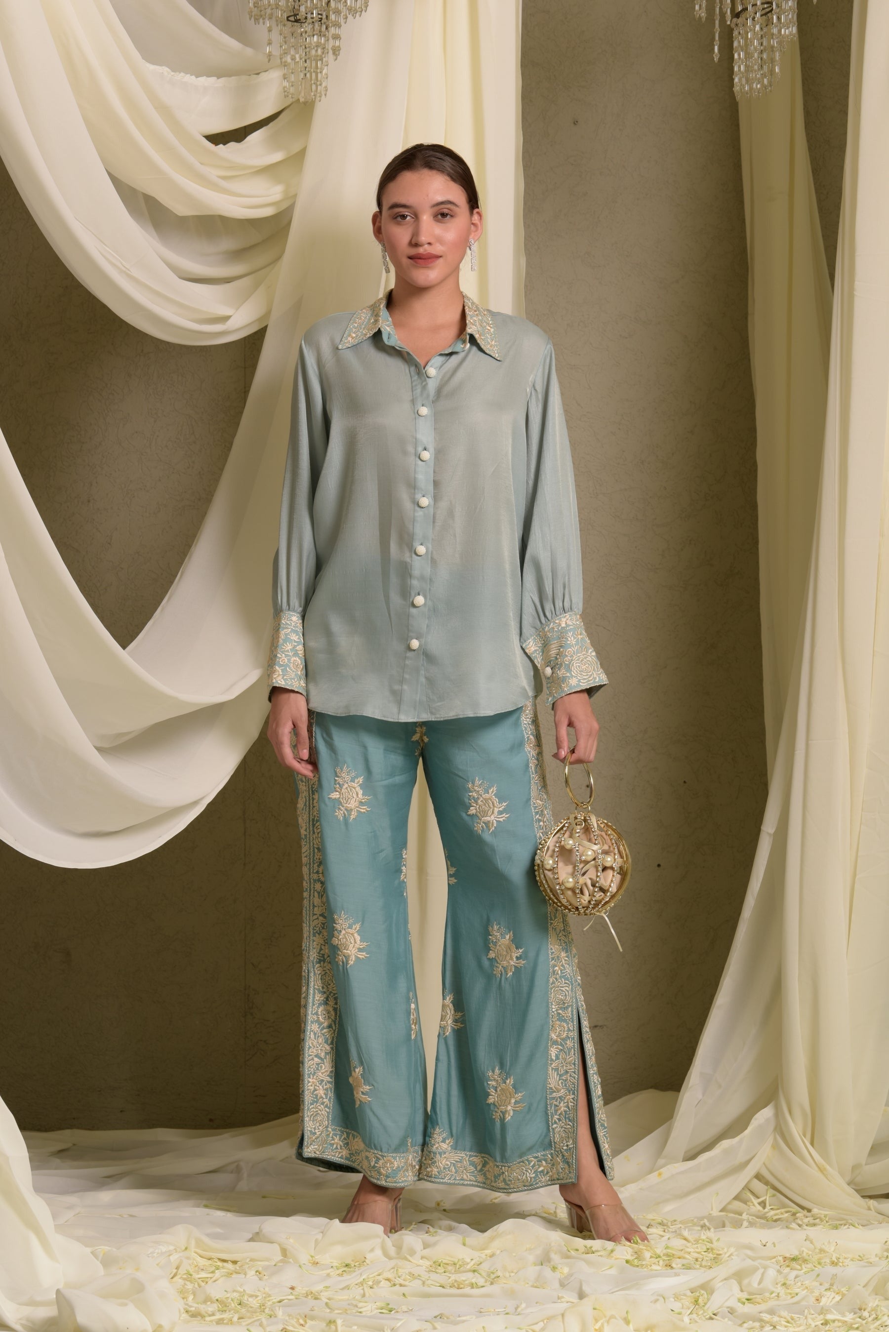 Reyna Gara Glazed Shirt With Slit Pants