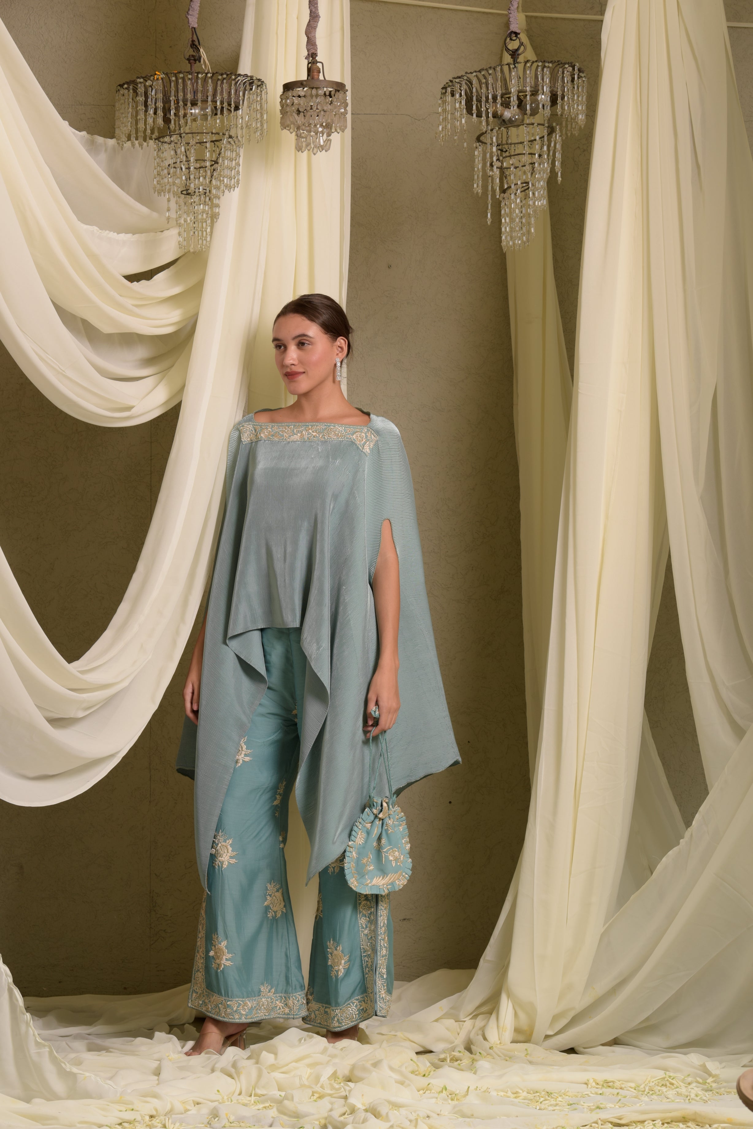 Reyna Gara Glazed Pleated Cape With Slit Pants