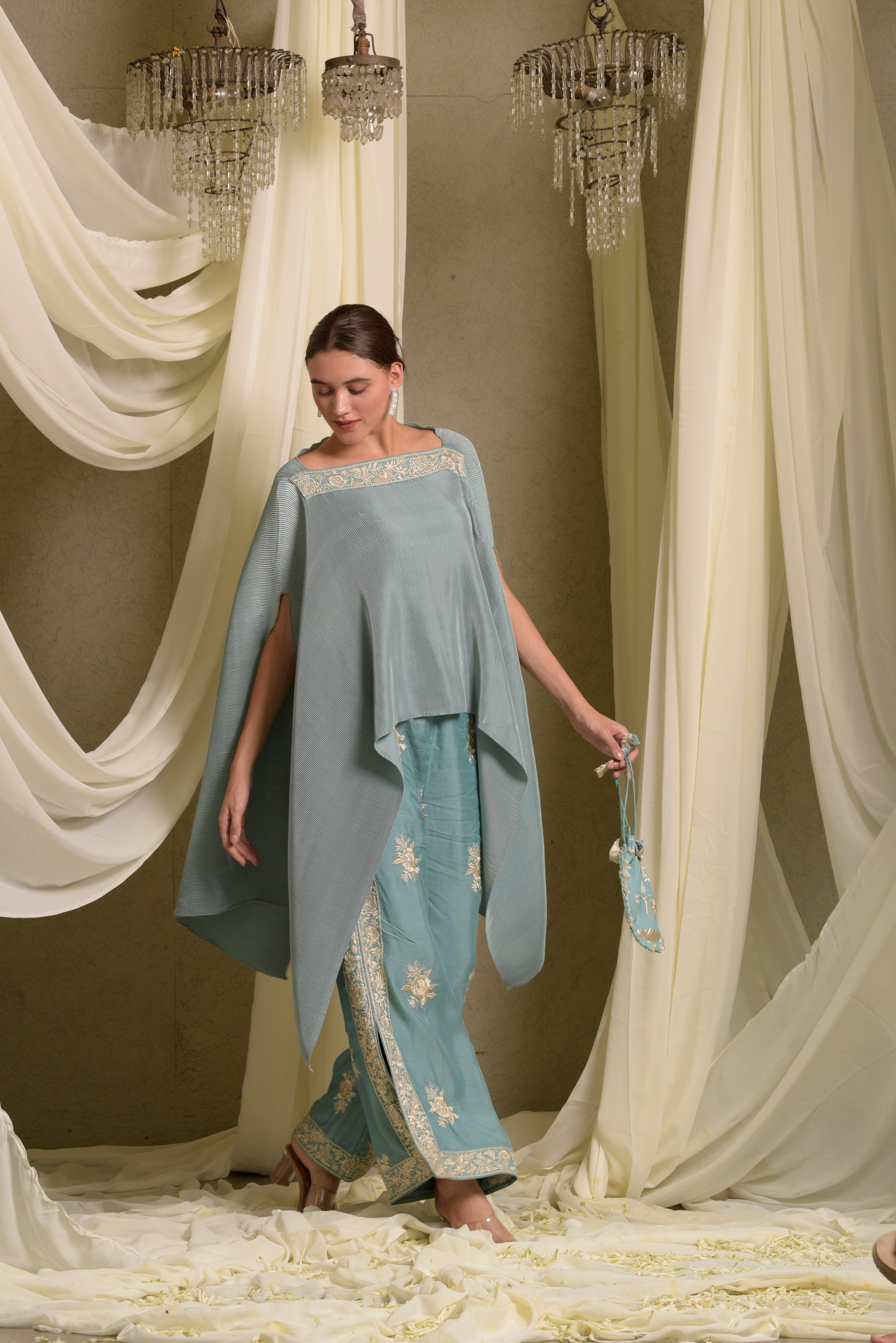 Reyna Gara Glazed Pleated Cape With Slit Pants