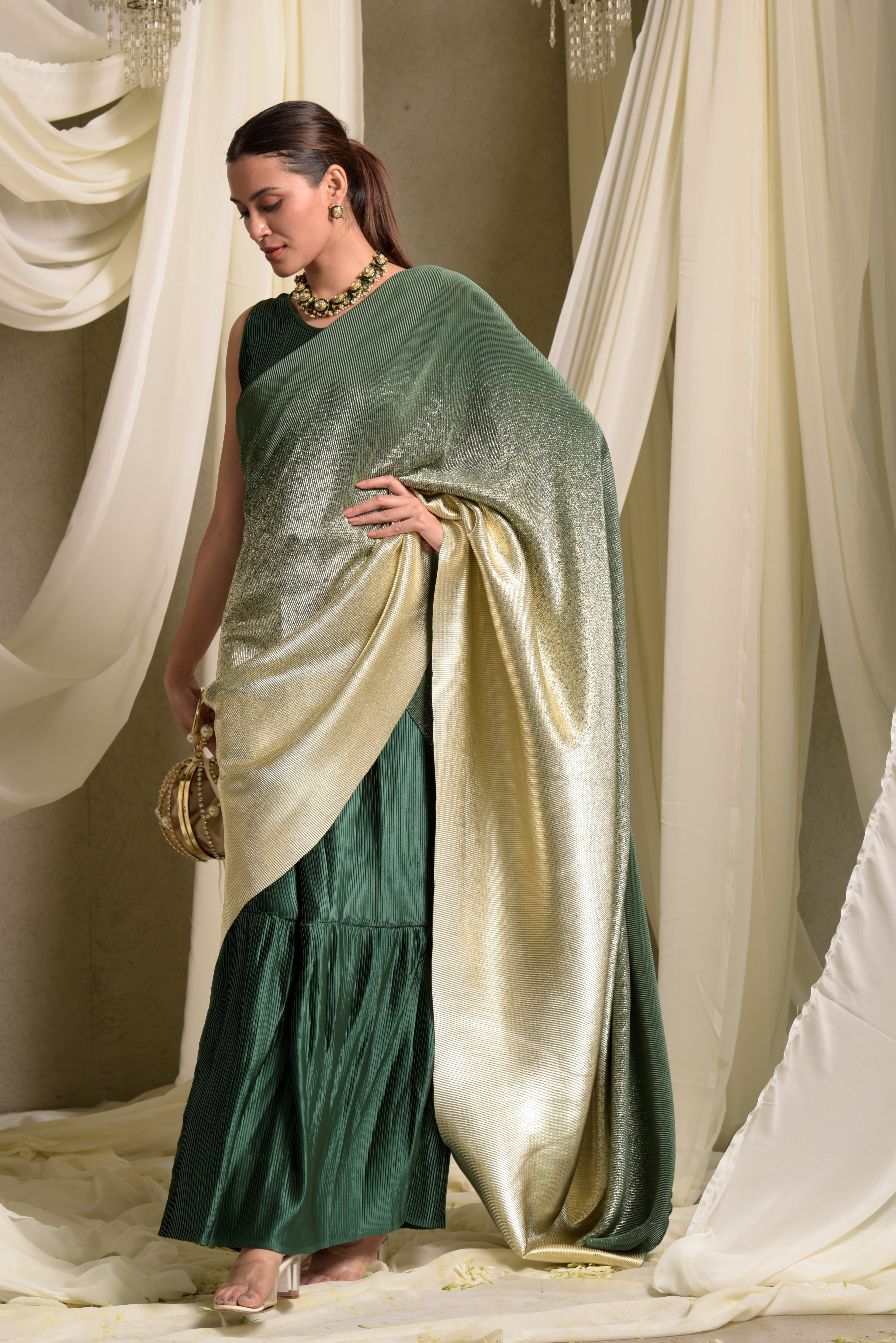 Idylic Adorned Gown Saree With Umbrous Palla