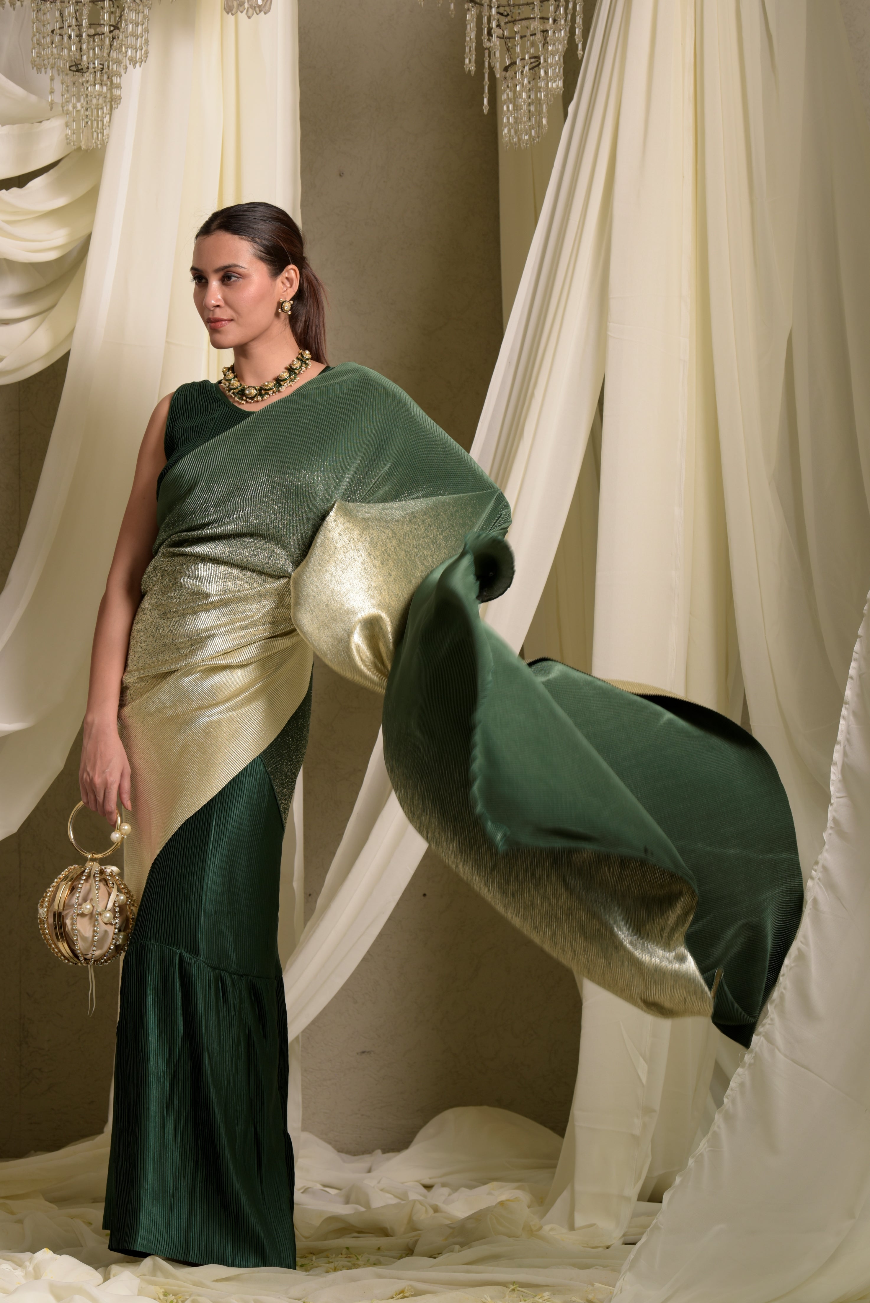 Idylic Adorned Gown Saree With Umbrous Palla