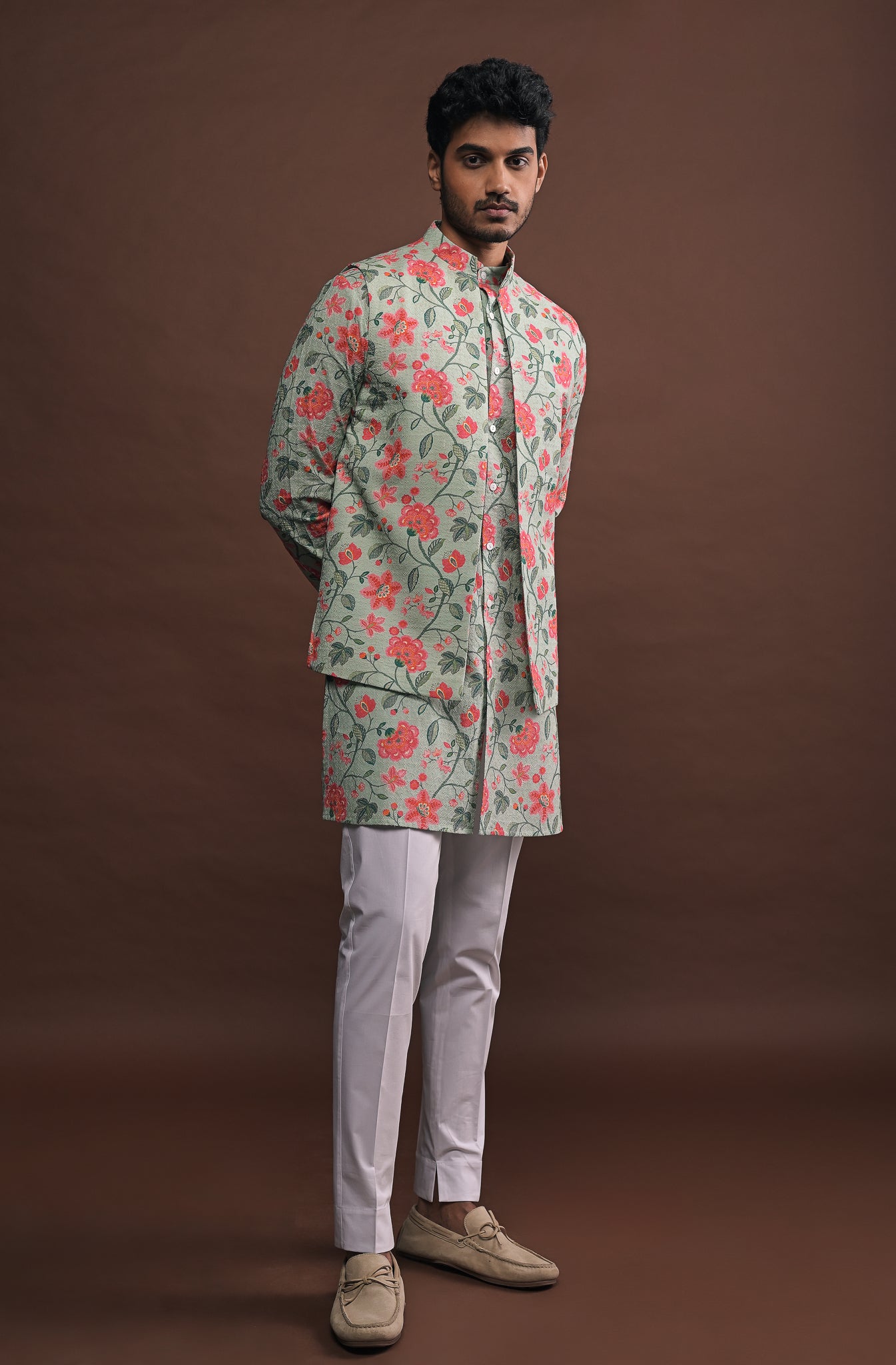 Marina Bundi With Matching Kurta Pajama Set
