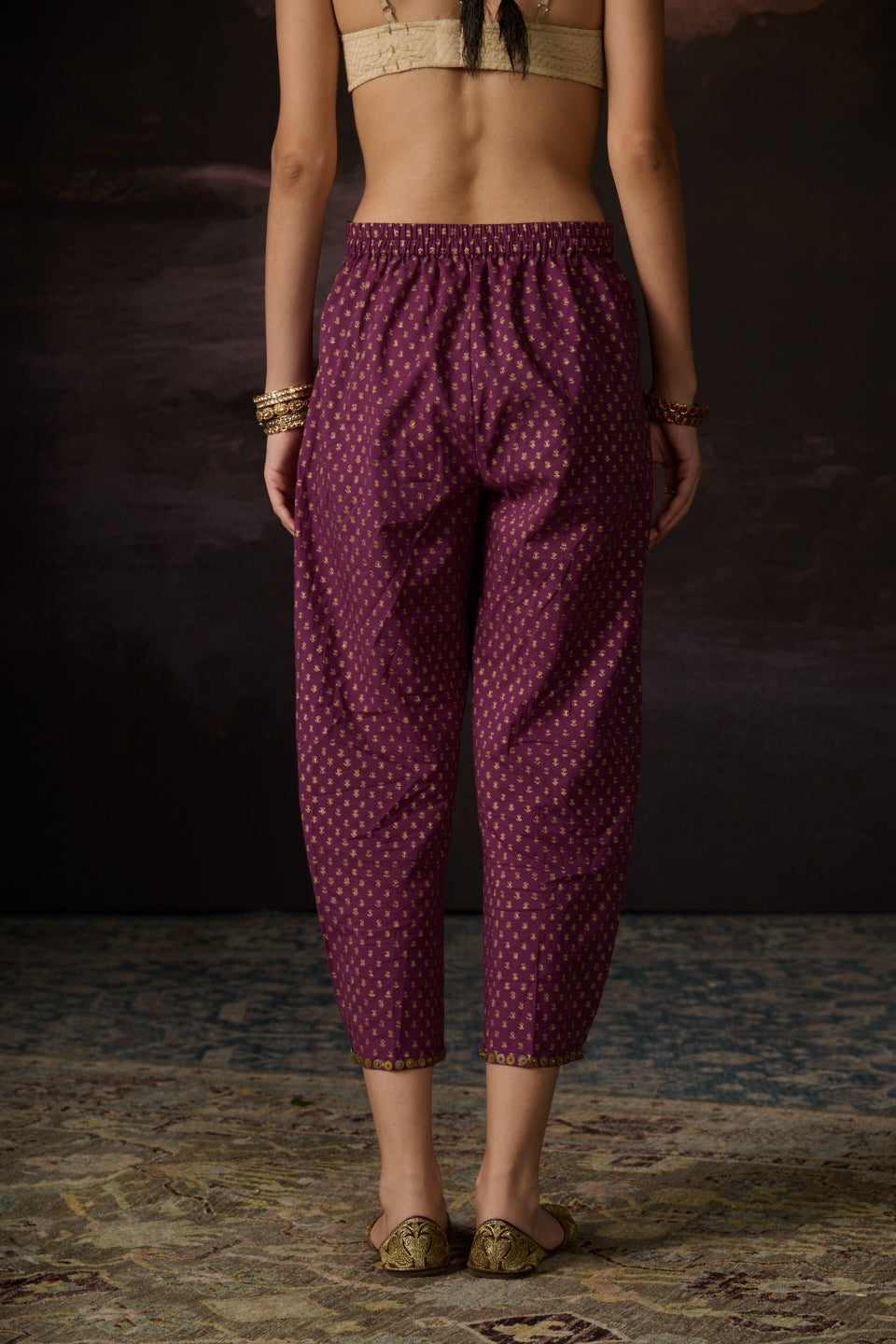 Wania Pant