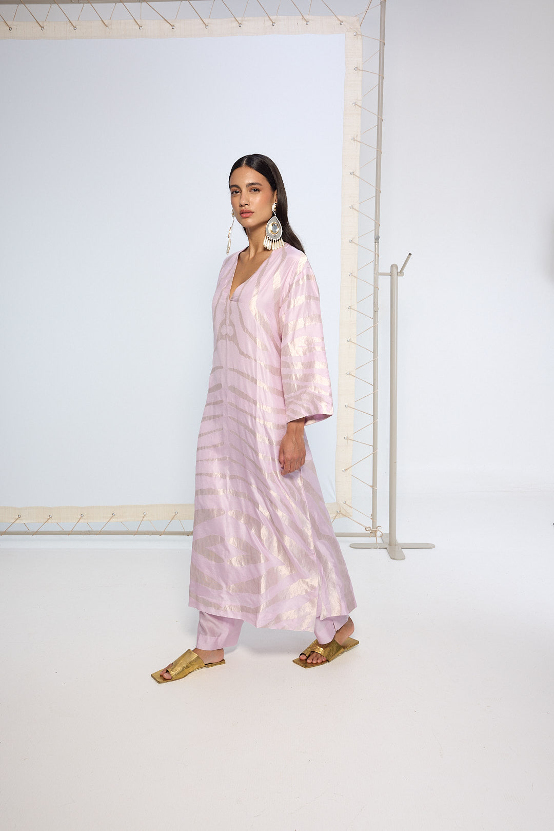 Handwoven Lavender Silk Kurta Set