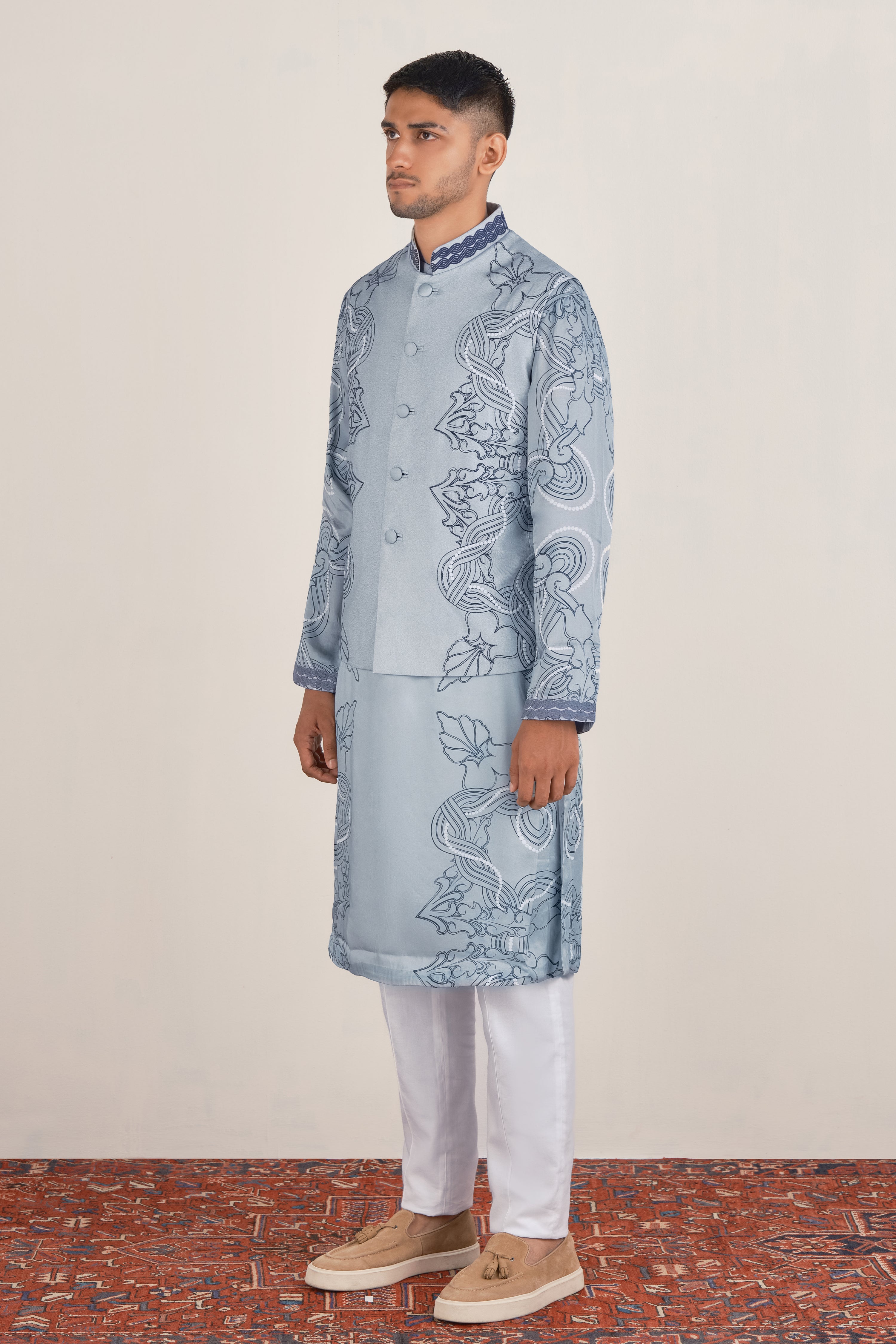 Queen's Necklace Bandi