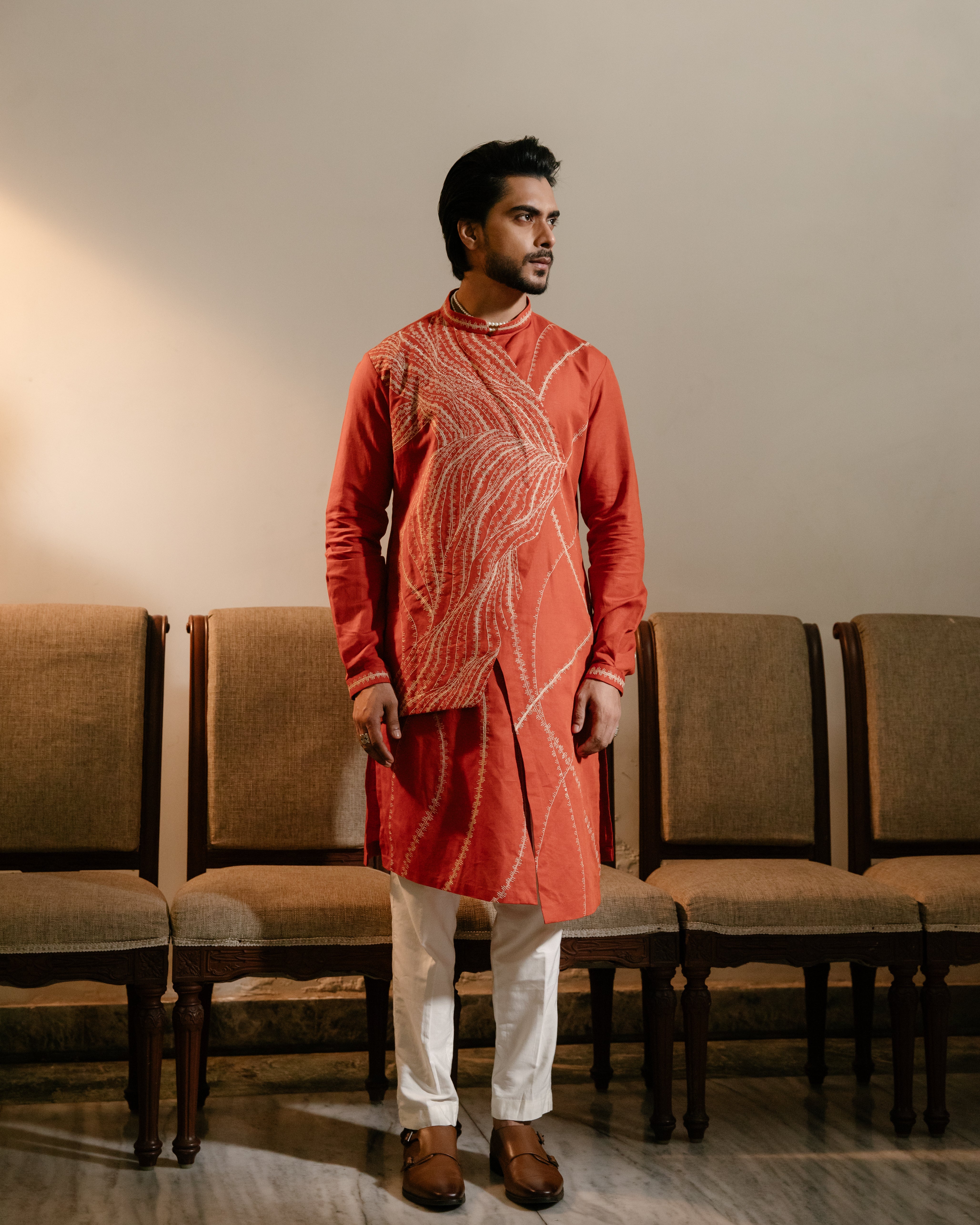 Maksho Embroidered Kurta