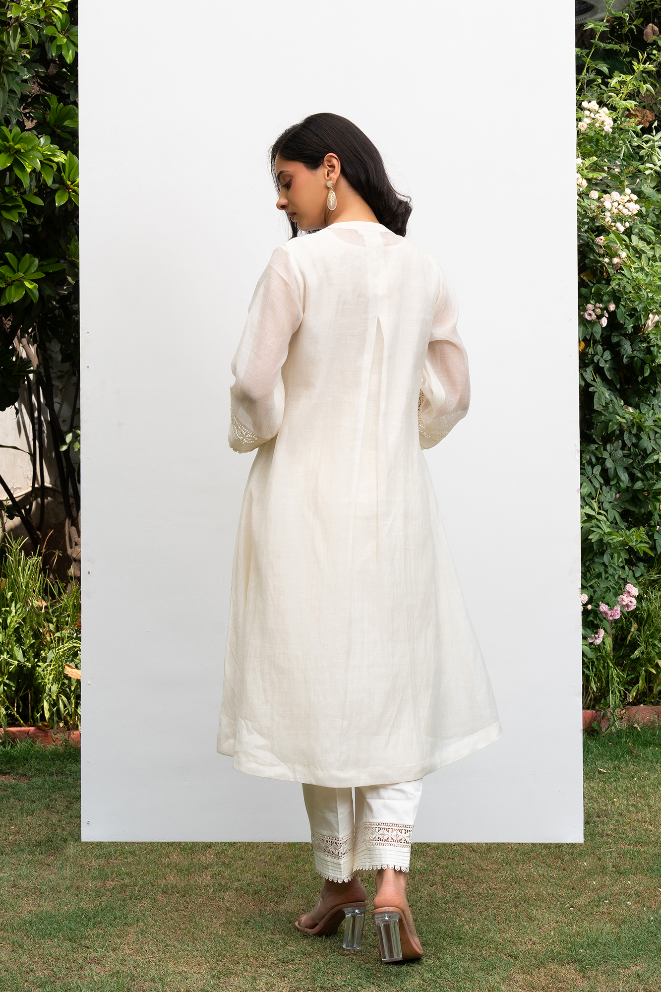 Off White Button Down Side Gathered Chanderi Kurta Set