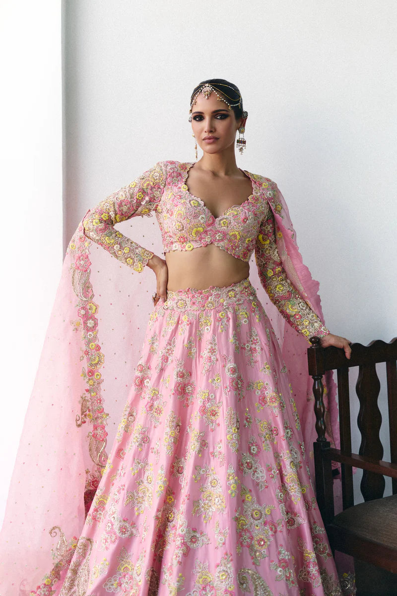 Muna Lehenga Set