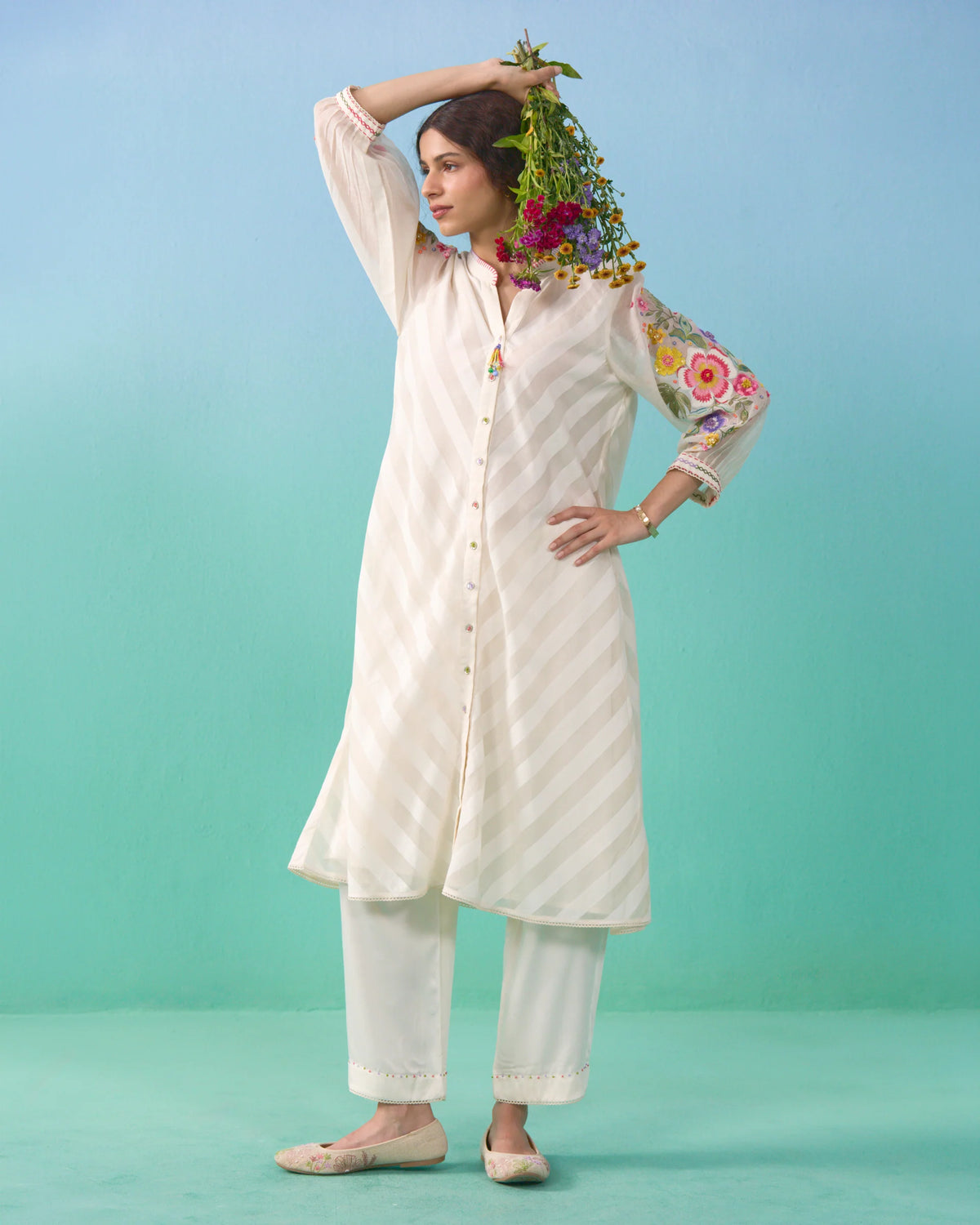 Aasma Button Down Kurta Set