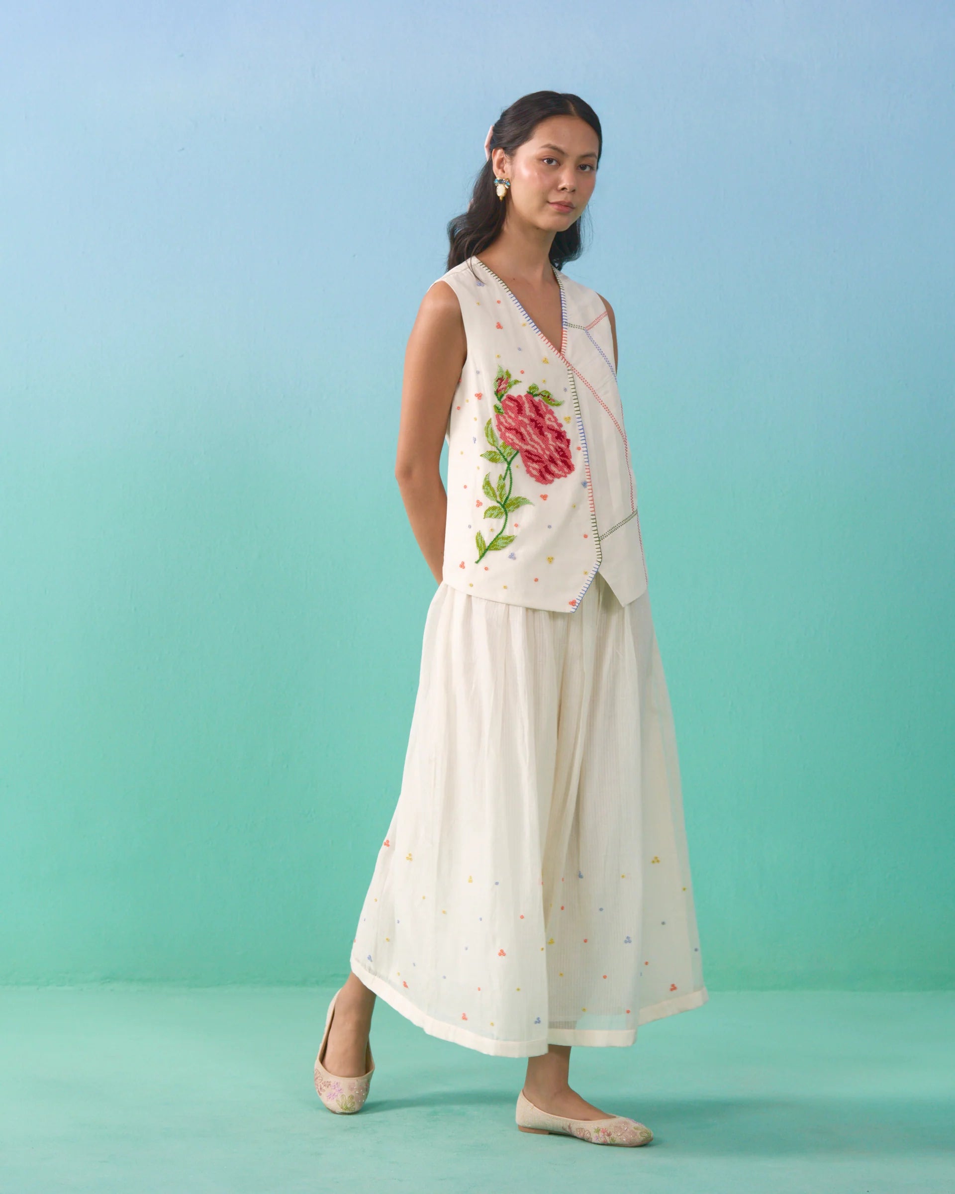 Floral Drift Vest Overlay Set - Ivory