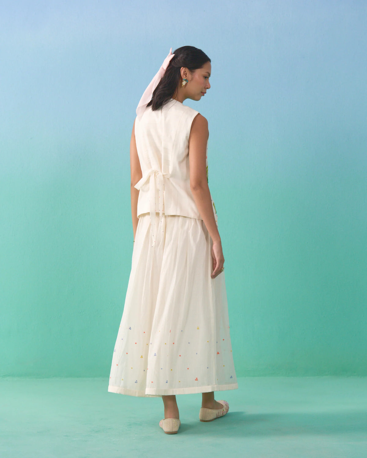 Floral Drift Vest Overlay Set - Ivory