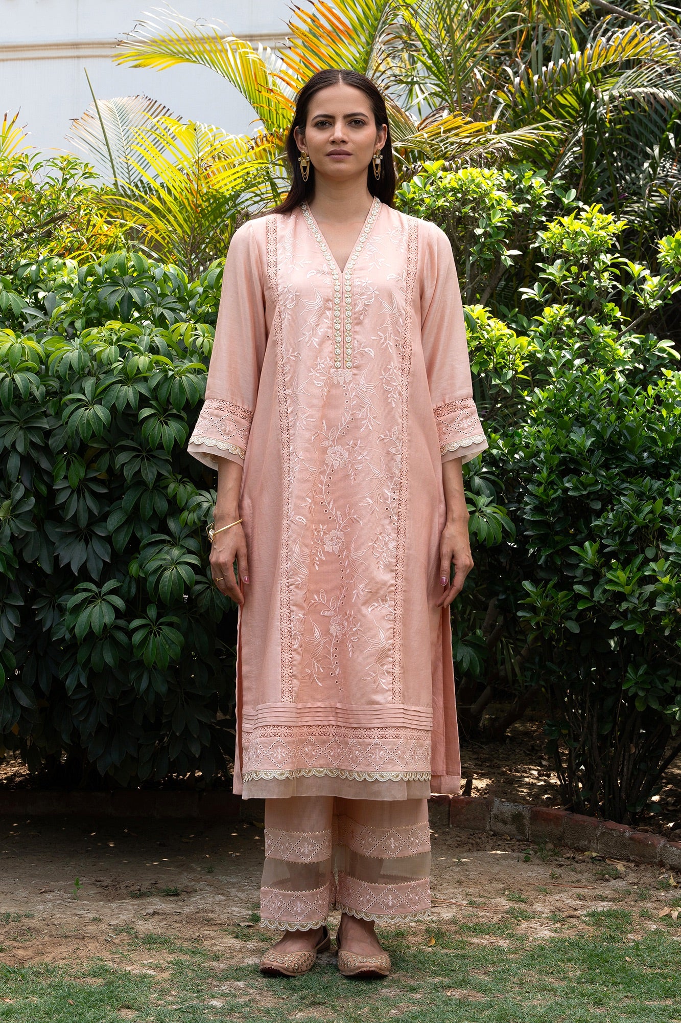 Floral Jaal Embroidered Panelled Kurta Set