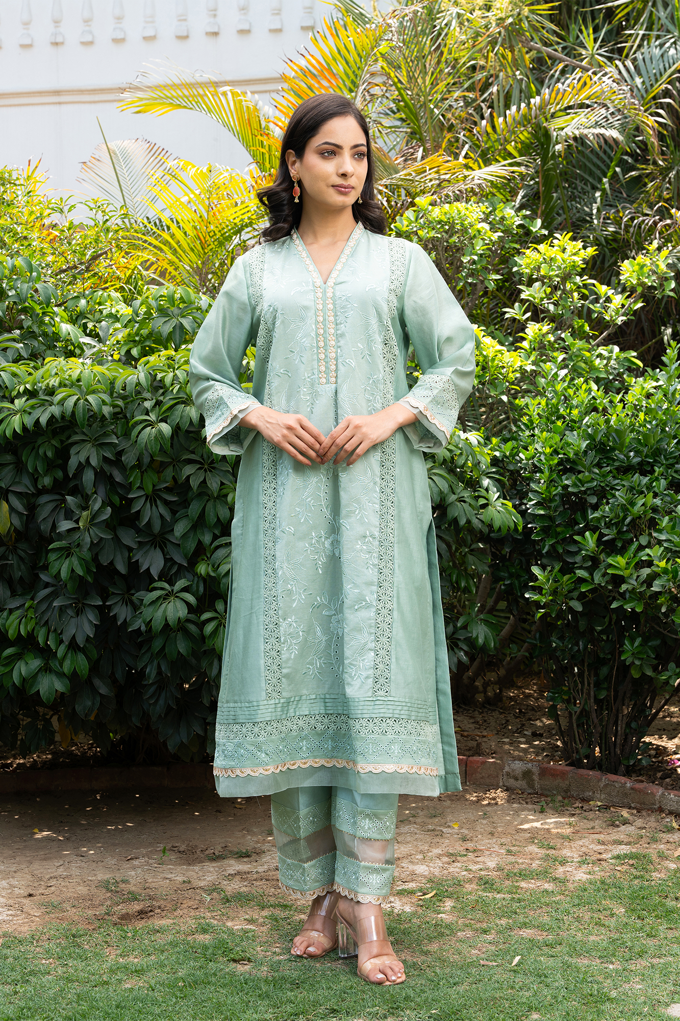 Floral Jaal Embroidered Panelled Kurta Set