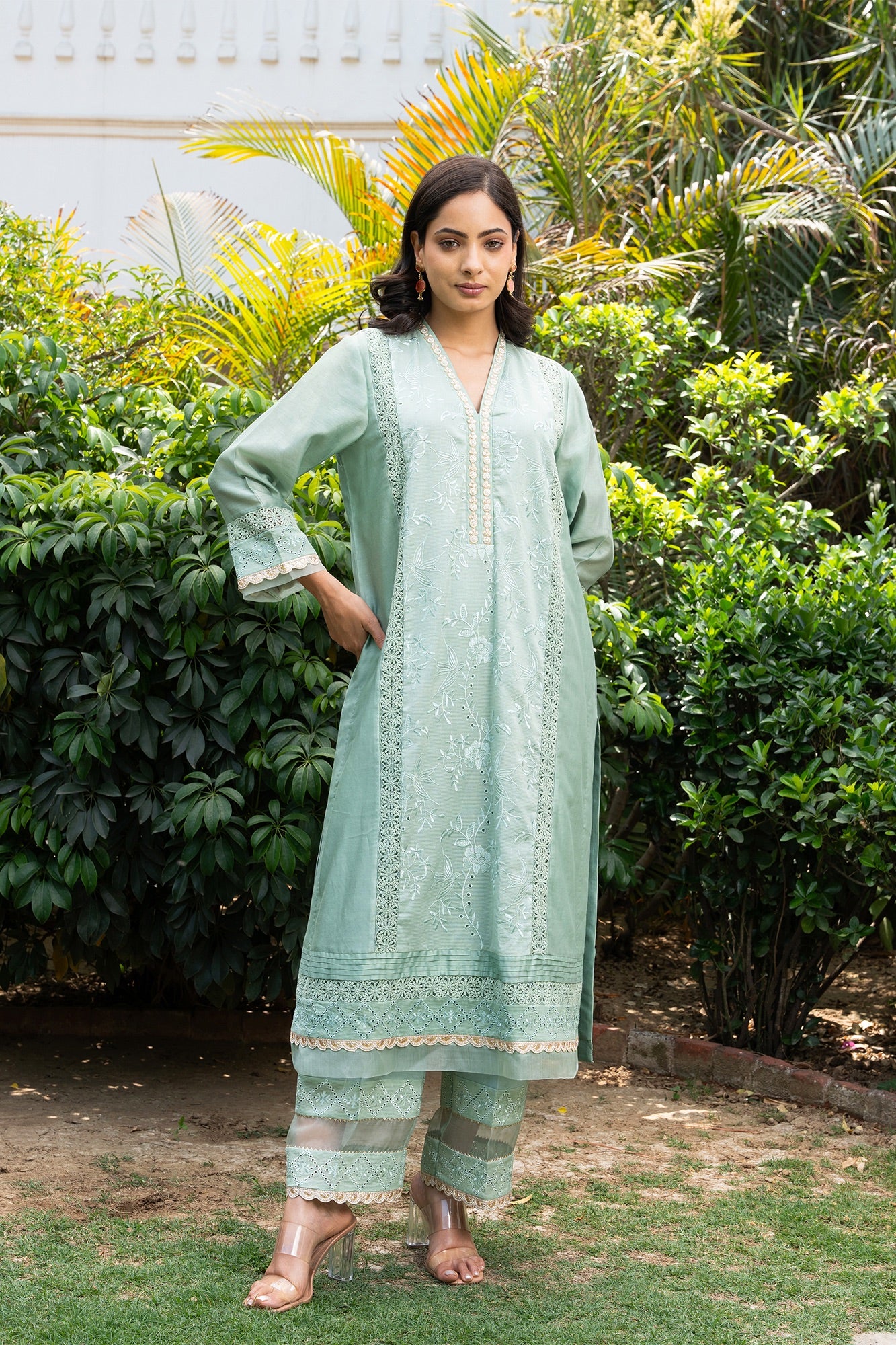 Floral Jaal Embroidered Panelled Kurta Set