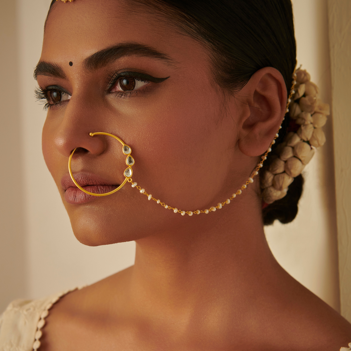 Delicate Dream Nose Ring with Mirror Polki and Pearls