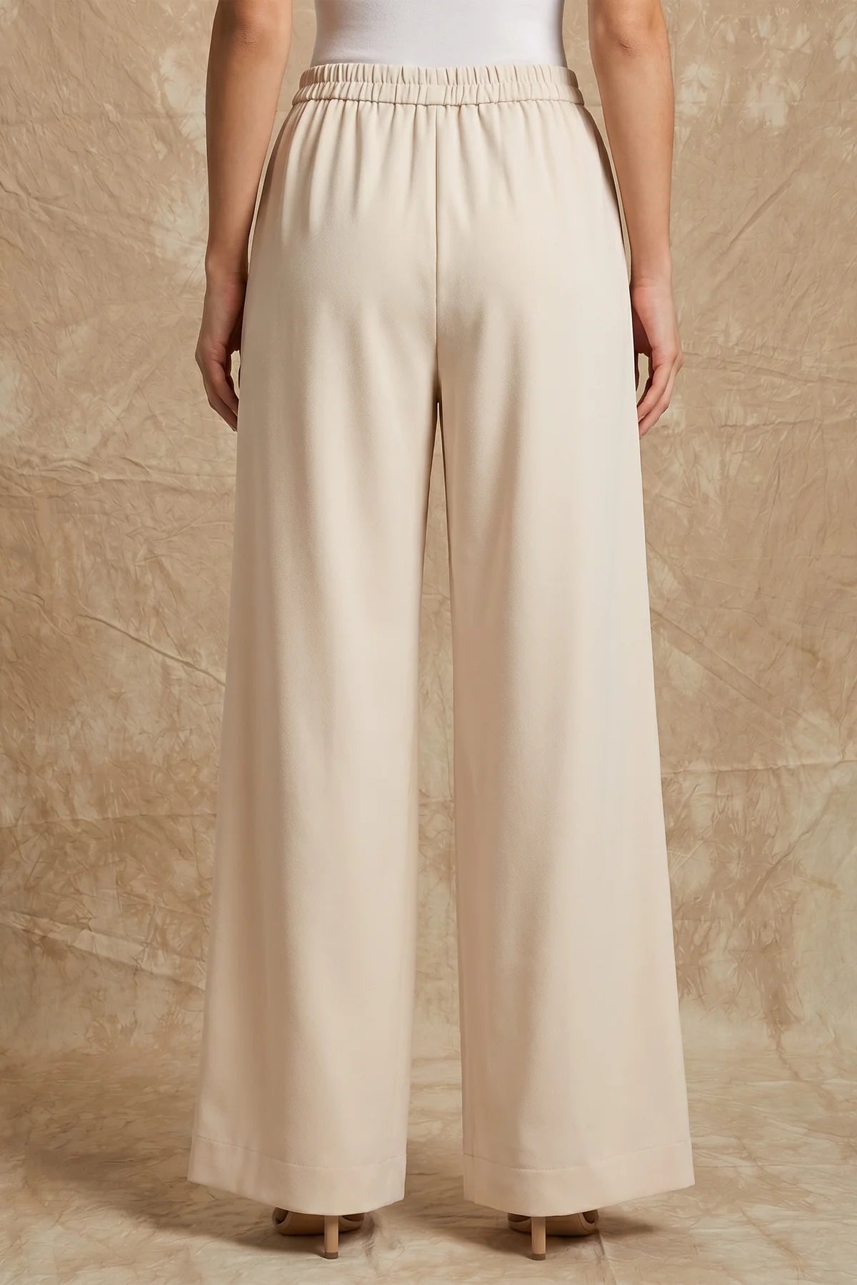 Wide-leg Trouser