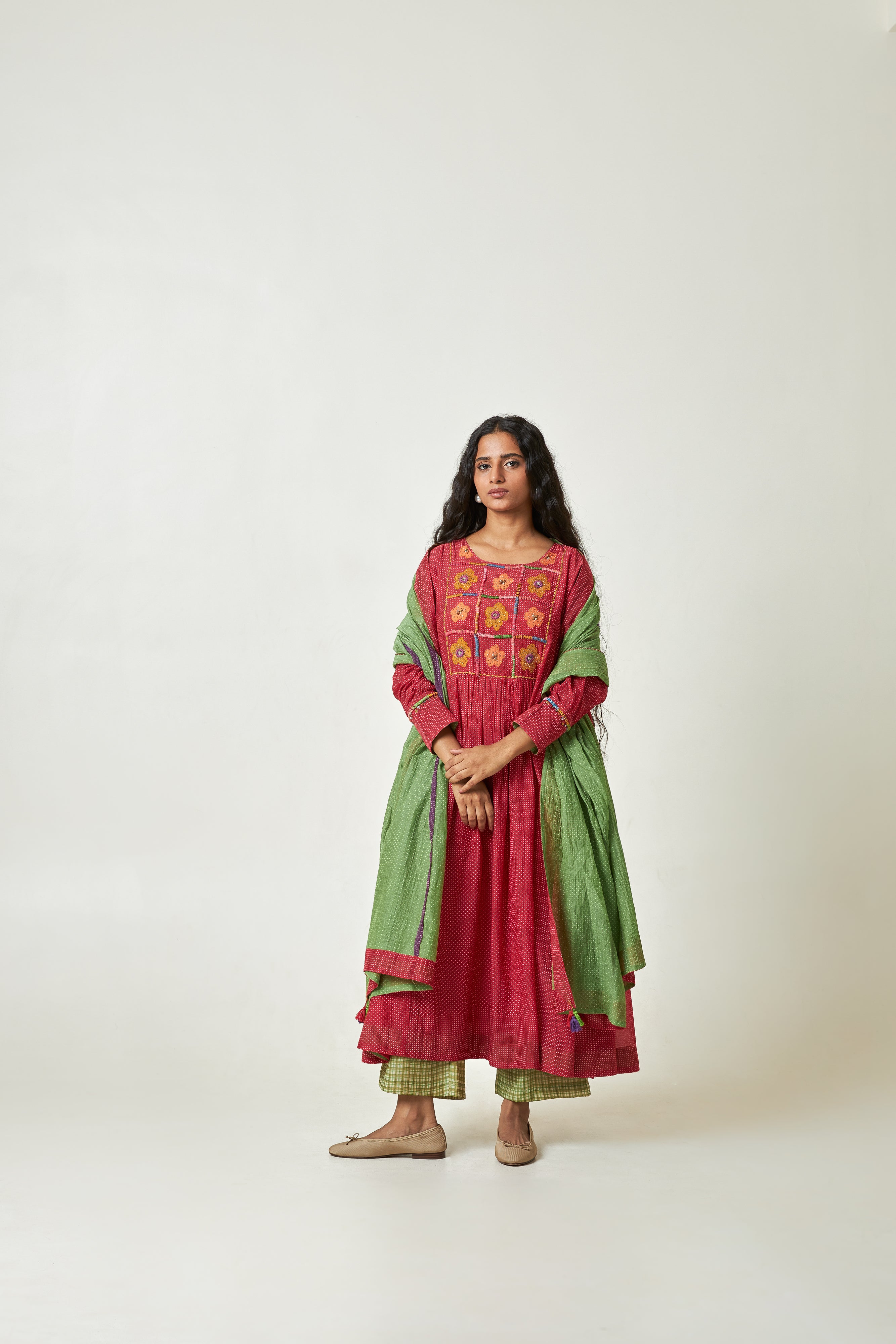 Scarlet Bloom Embroidered Kurta Set- Set Of 3