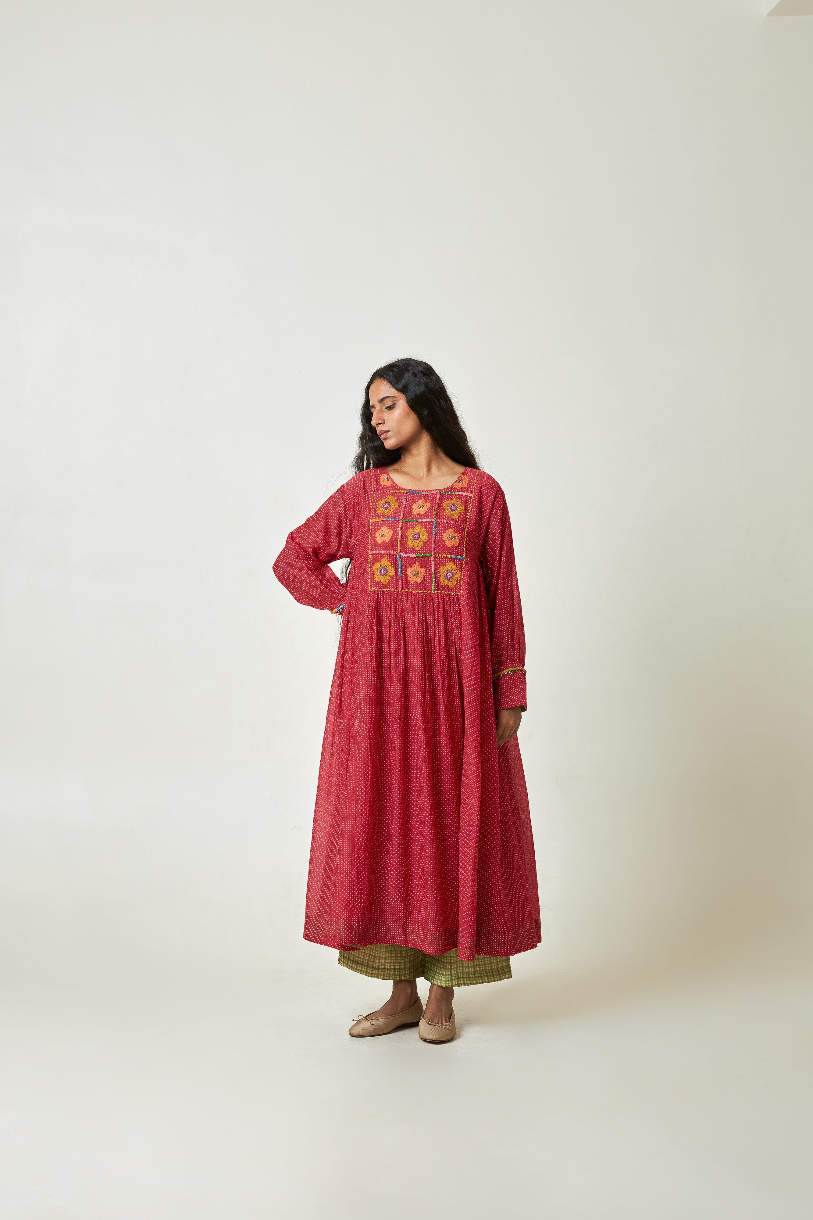 Scarlet Bloom Embroidered Kurta Set- Set Of 3