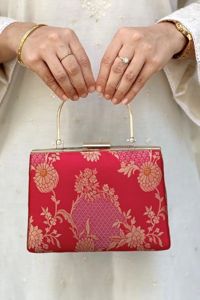 Simar Pure Katan Silk Clutch - Red