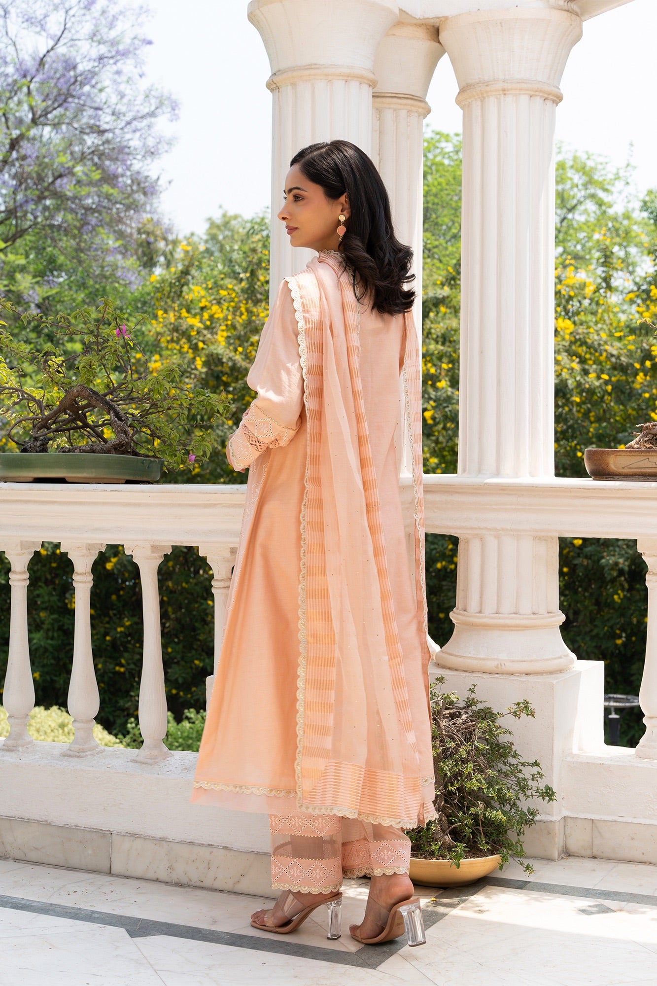 Buti Embroidered Panelled Kurta Set