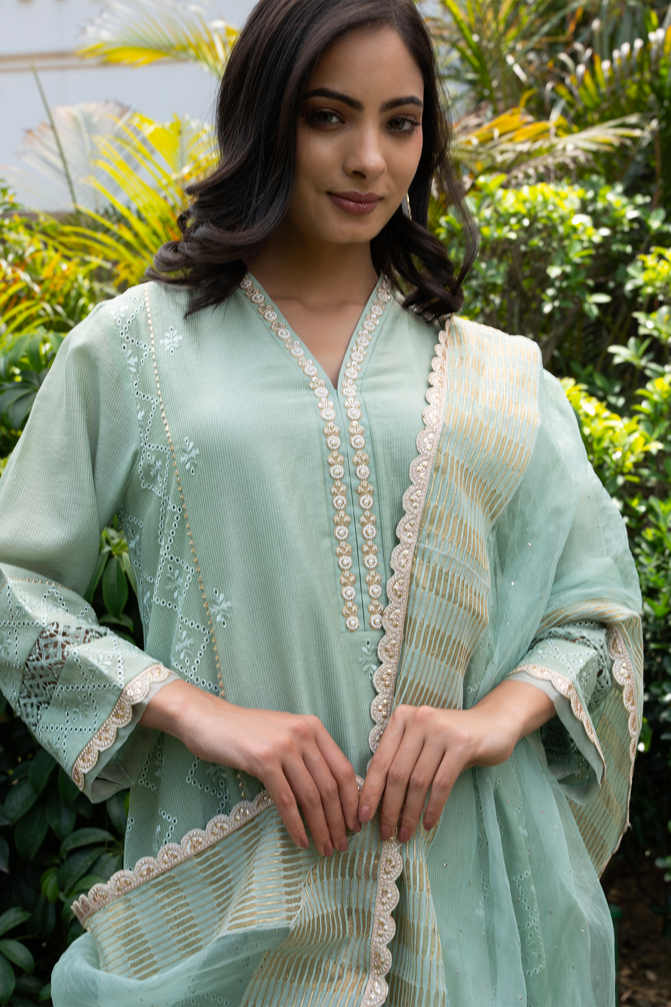 Buti Embroidered Panelled Kurta Set