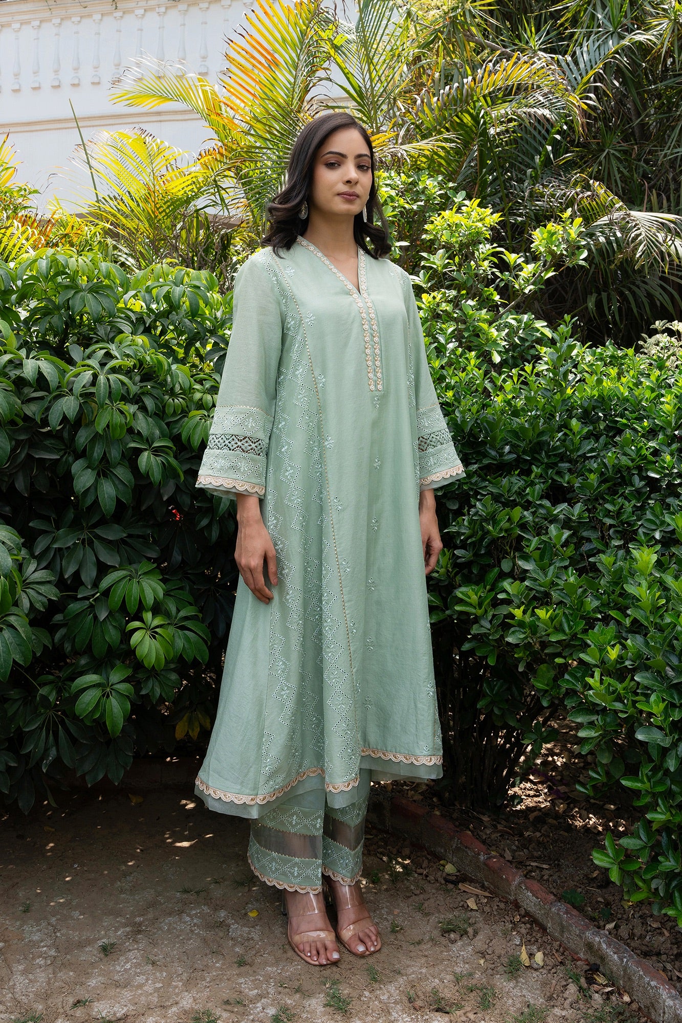 Buti Embroidered Panelled Kurta Set