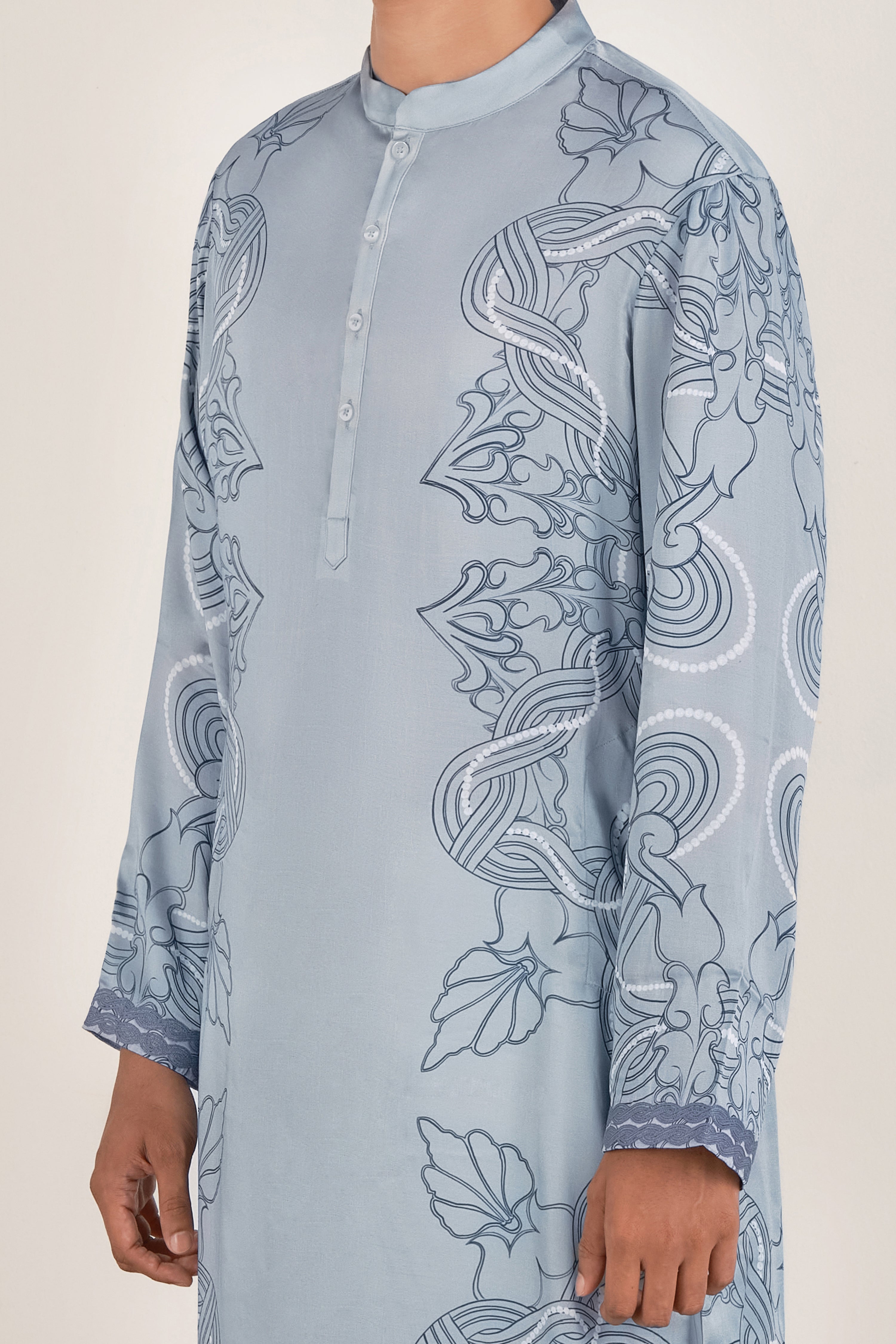 Queen's Necklace Kurta