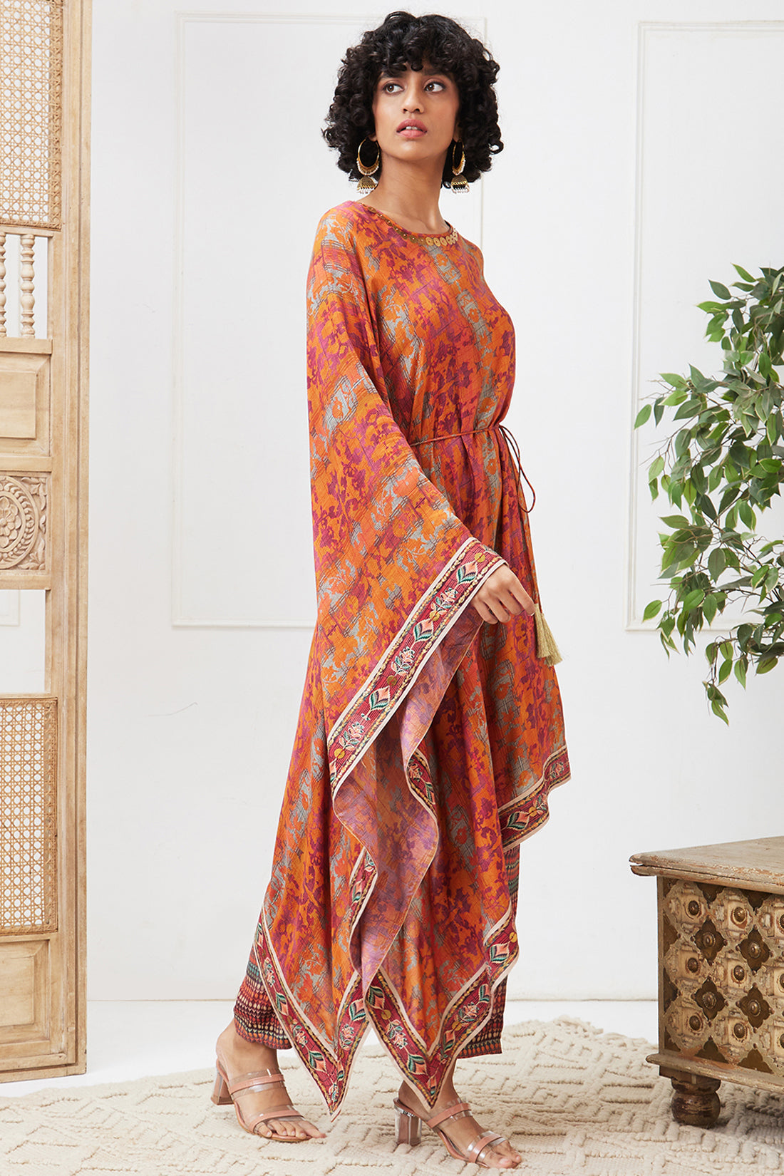 Adah Printed Asymmetric Kurta Set