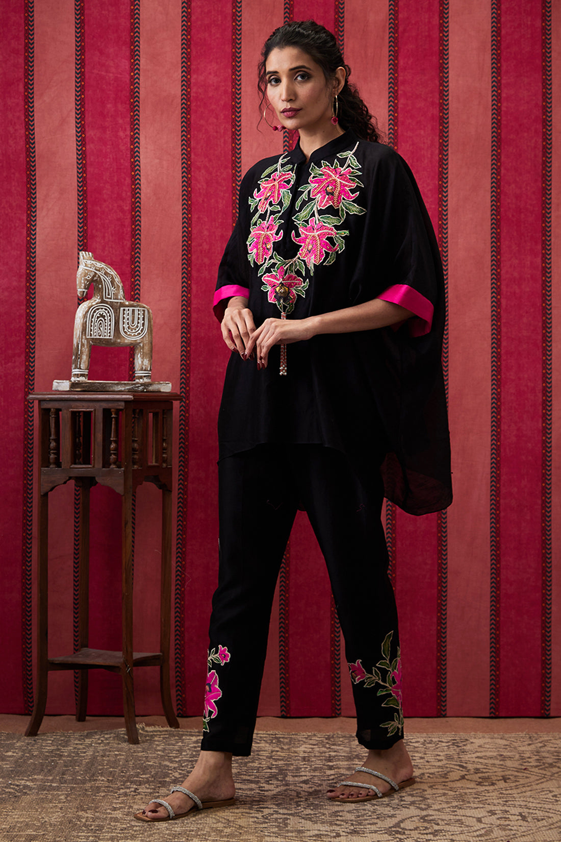 Mehr Applique Kimono Top With Pants